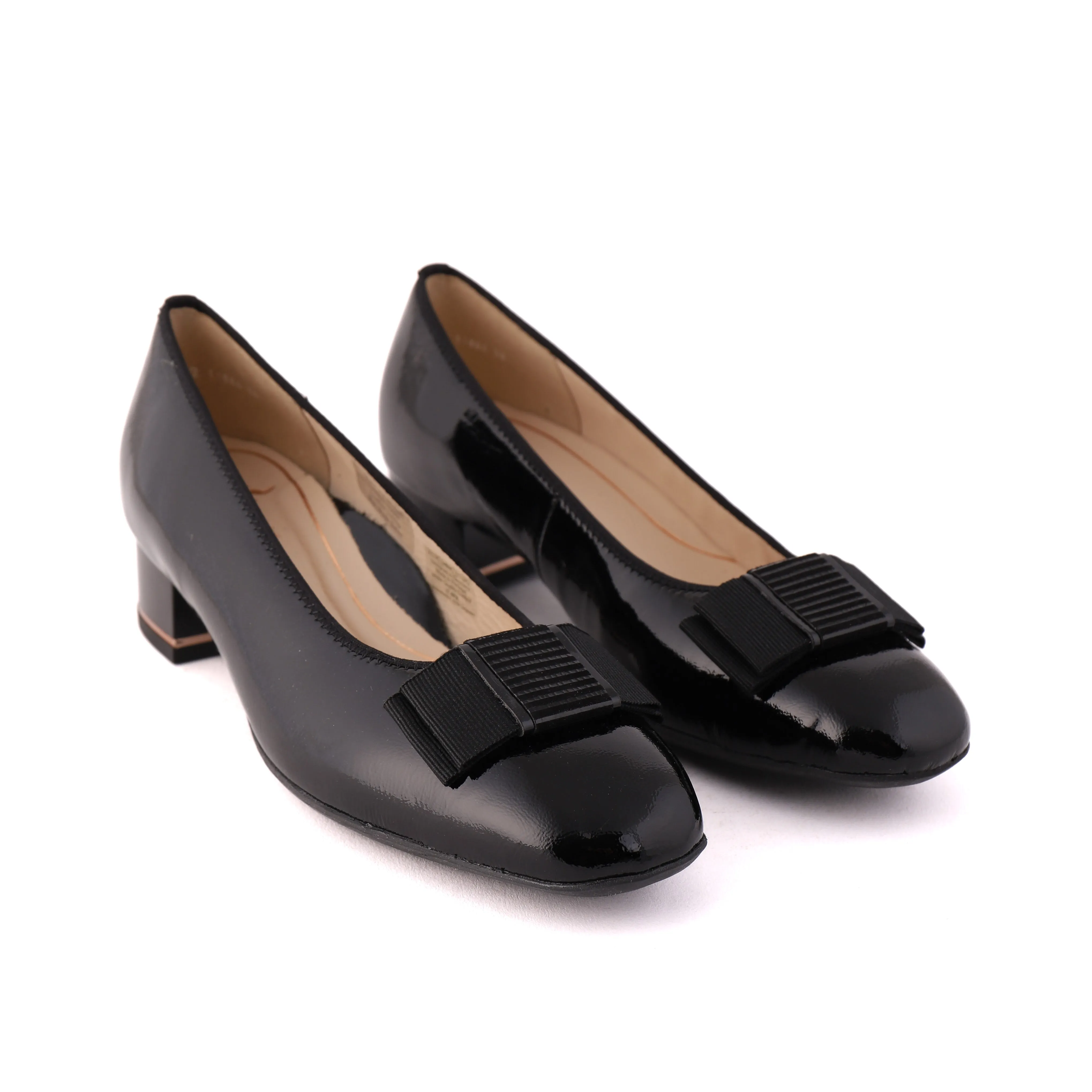 11884 Black Patent Design Show