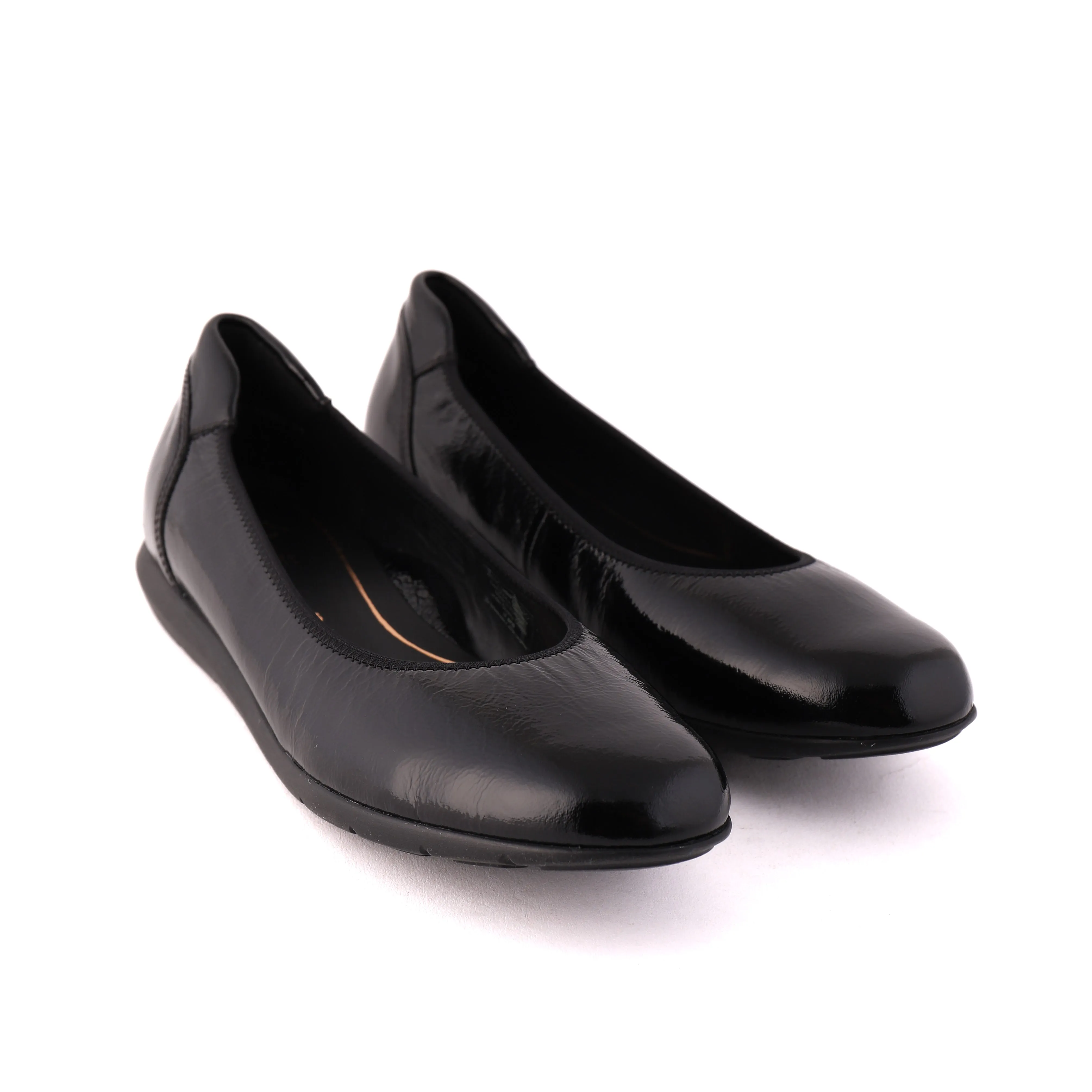 Sleek Construction Well crafted 13302 Black Patent