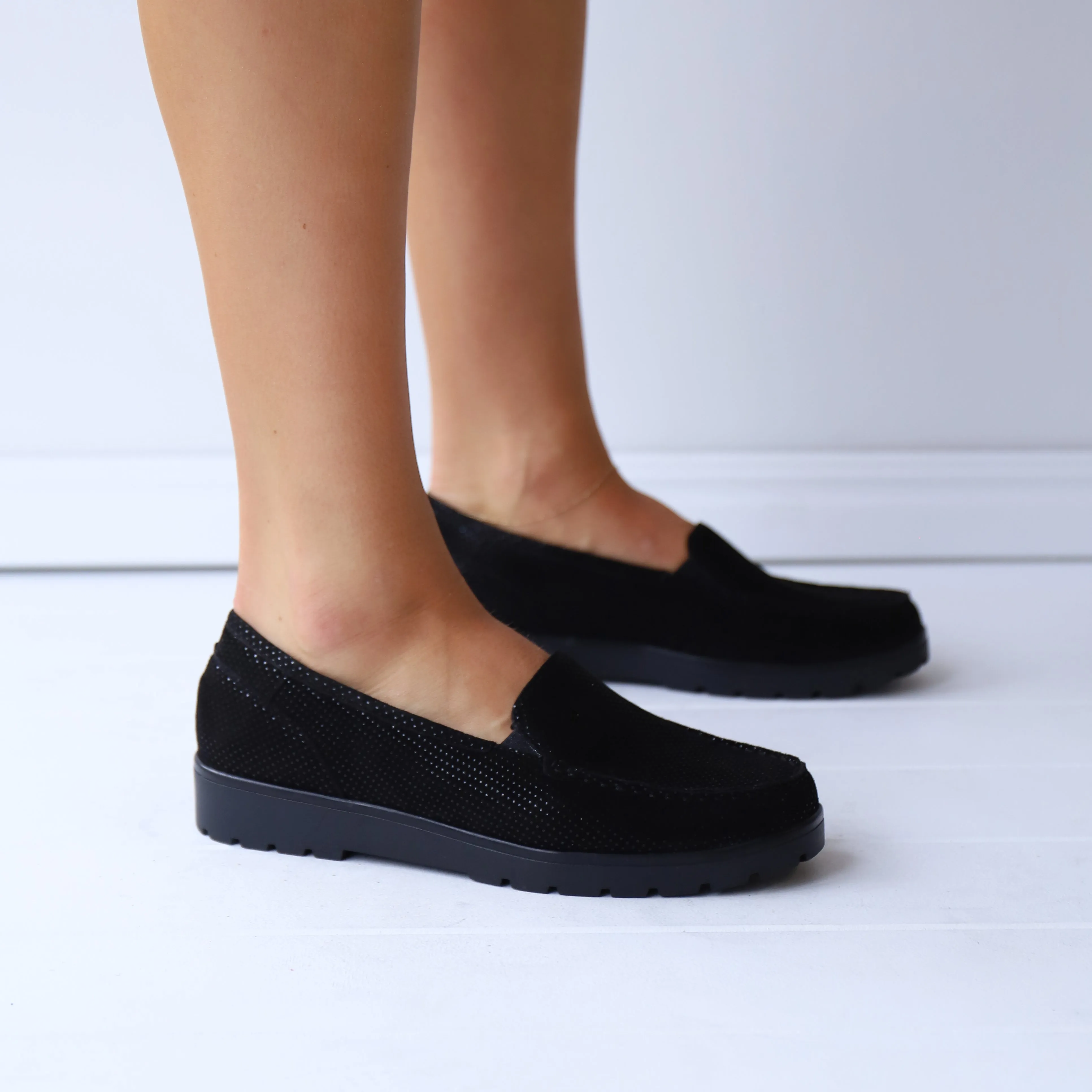 Suede Smooth 14803 Black Suede Shimmer