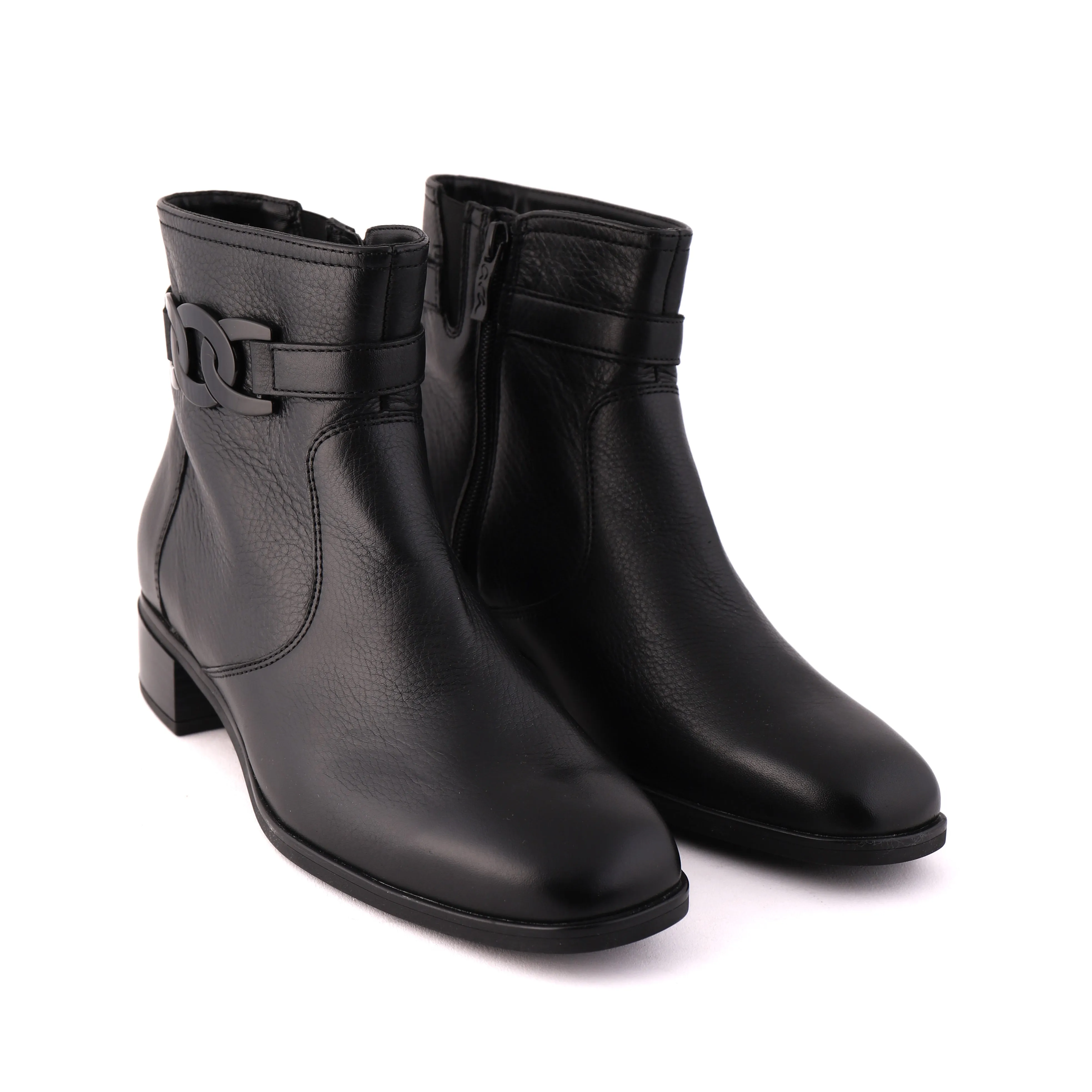 31803 Black Modern Lace-Up Style