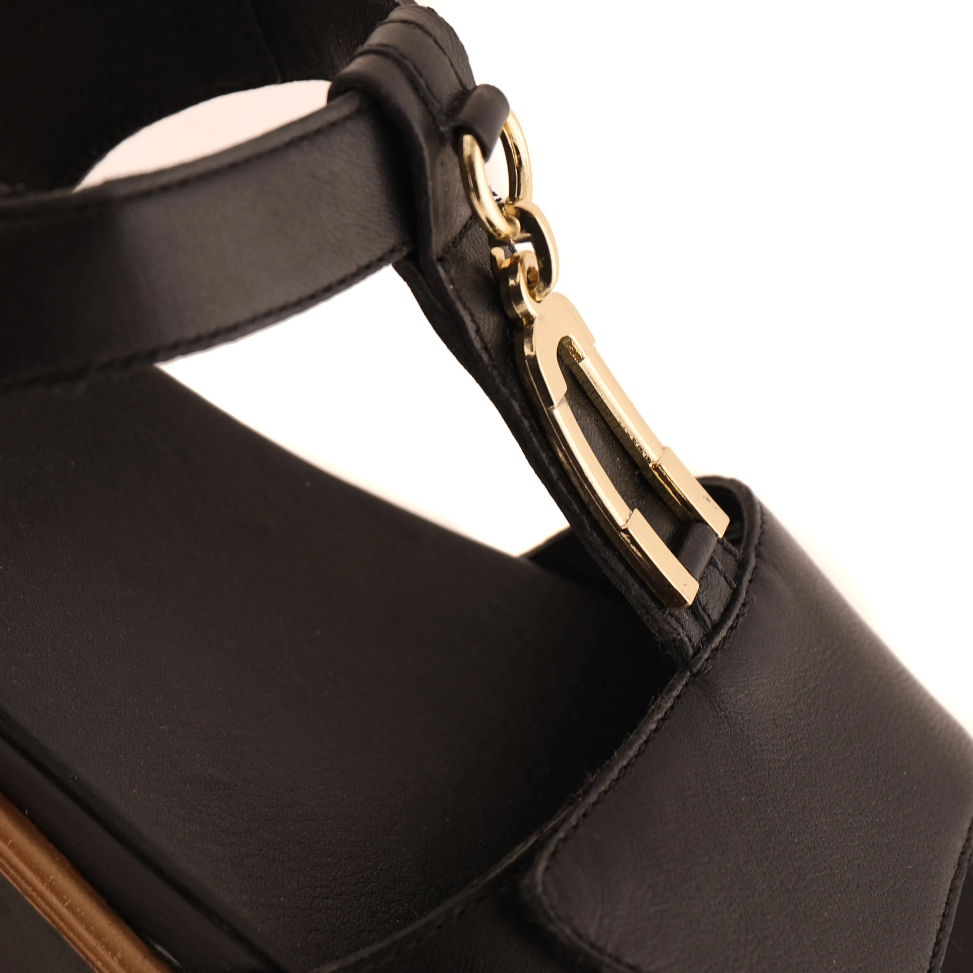 33515 Black Comfortable Vacation Footwear