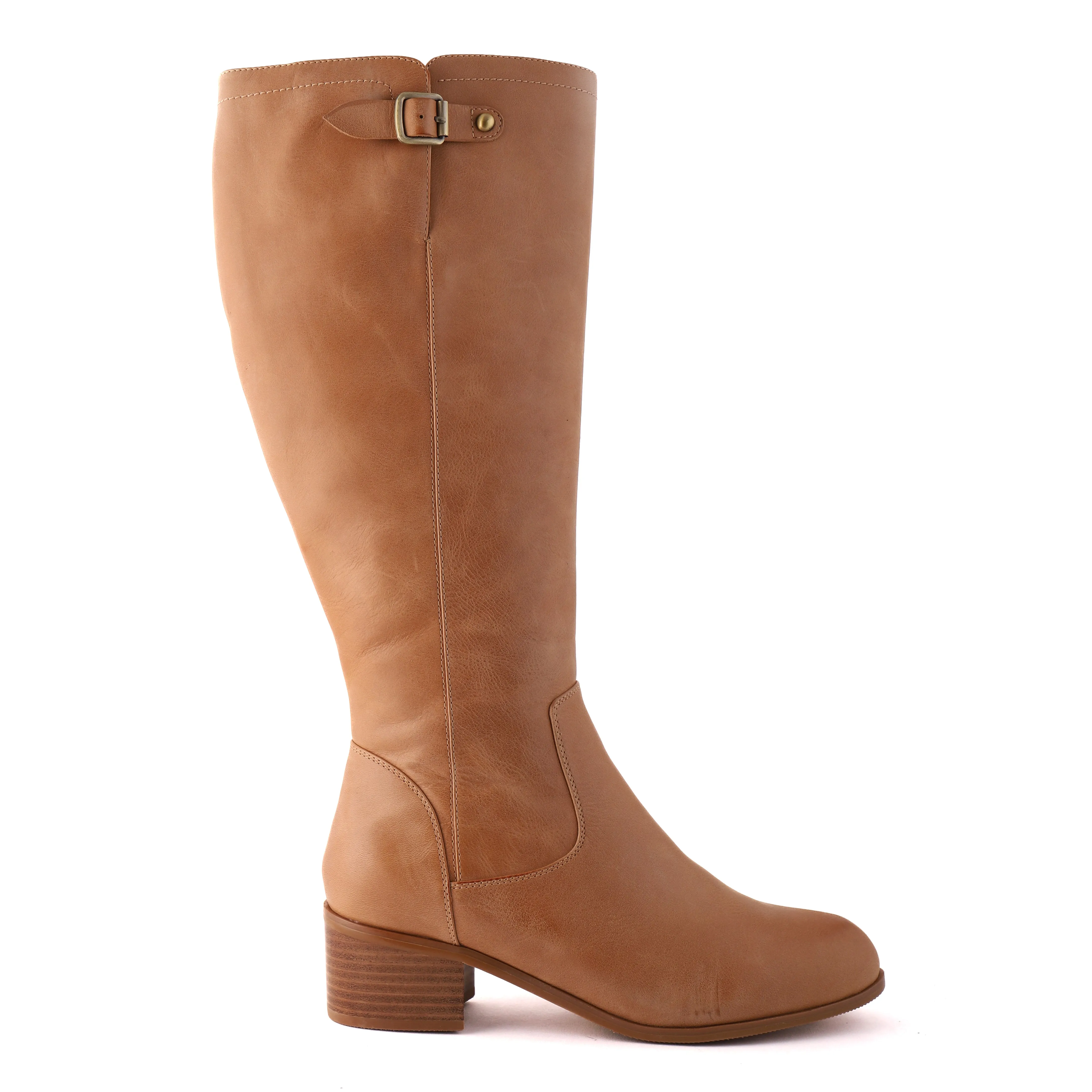 RAINE Tan Weekend Adventure