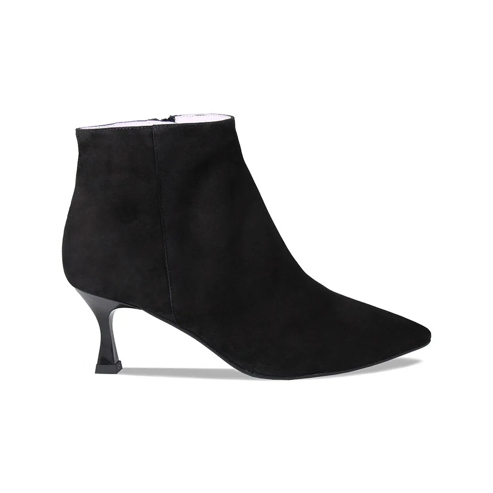 Billie: Black Suede All-day Comfort