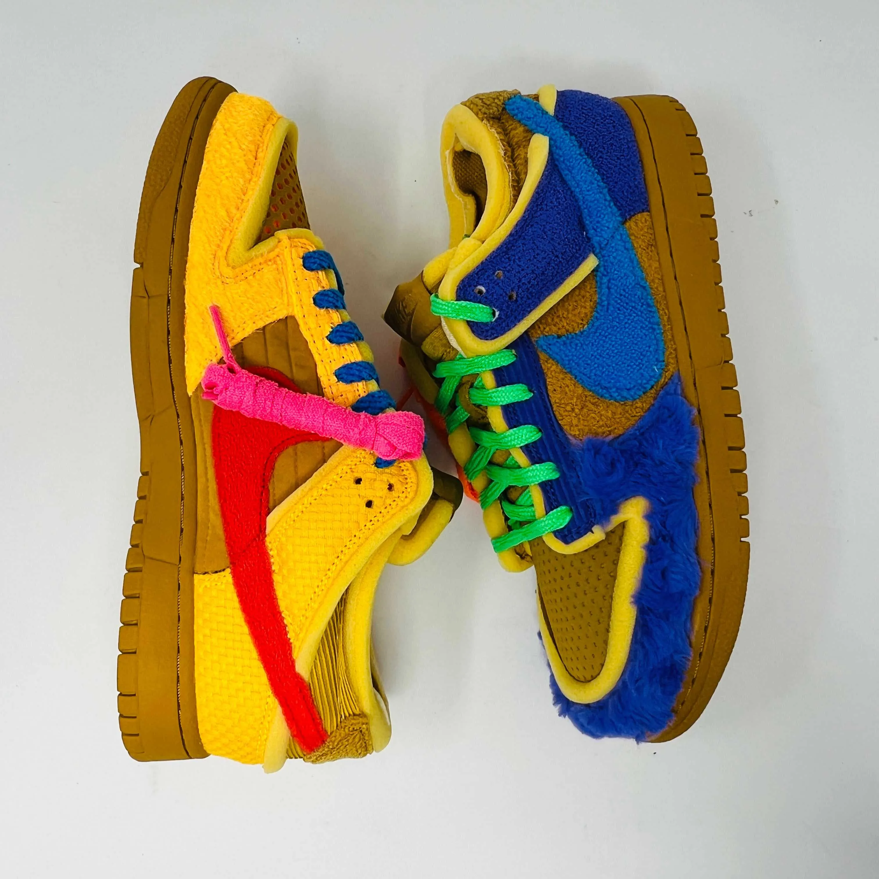 Nike Dunk Low Cactus Plant Flea Market Swamp Sponge Psychic Purple Stretchable Mesh Structured wear