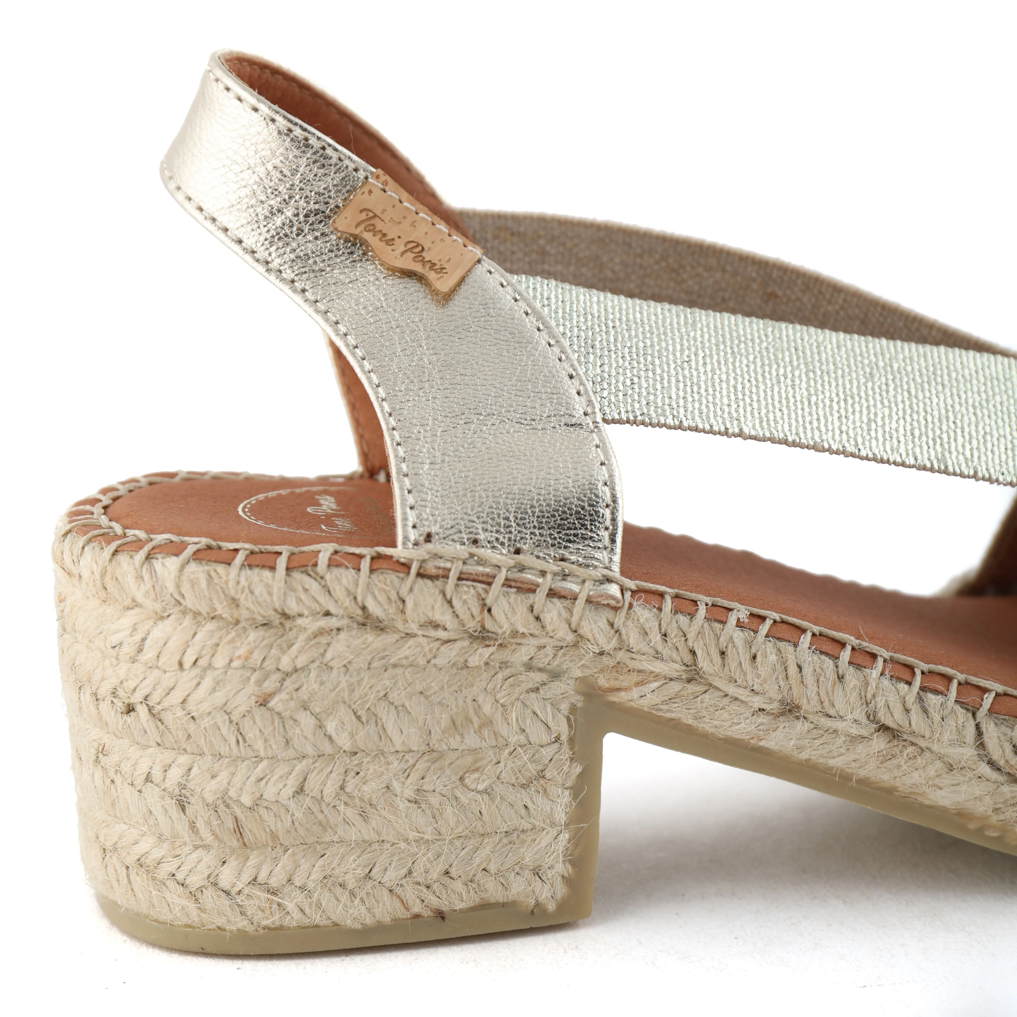 Holiday Mood All-Day Use DAMA Platinum