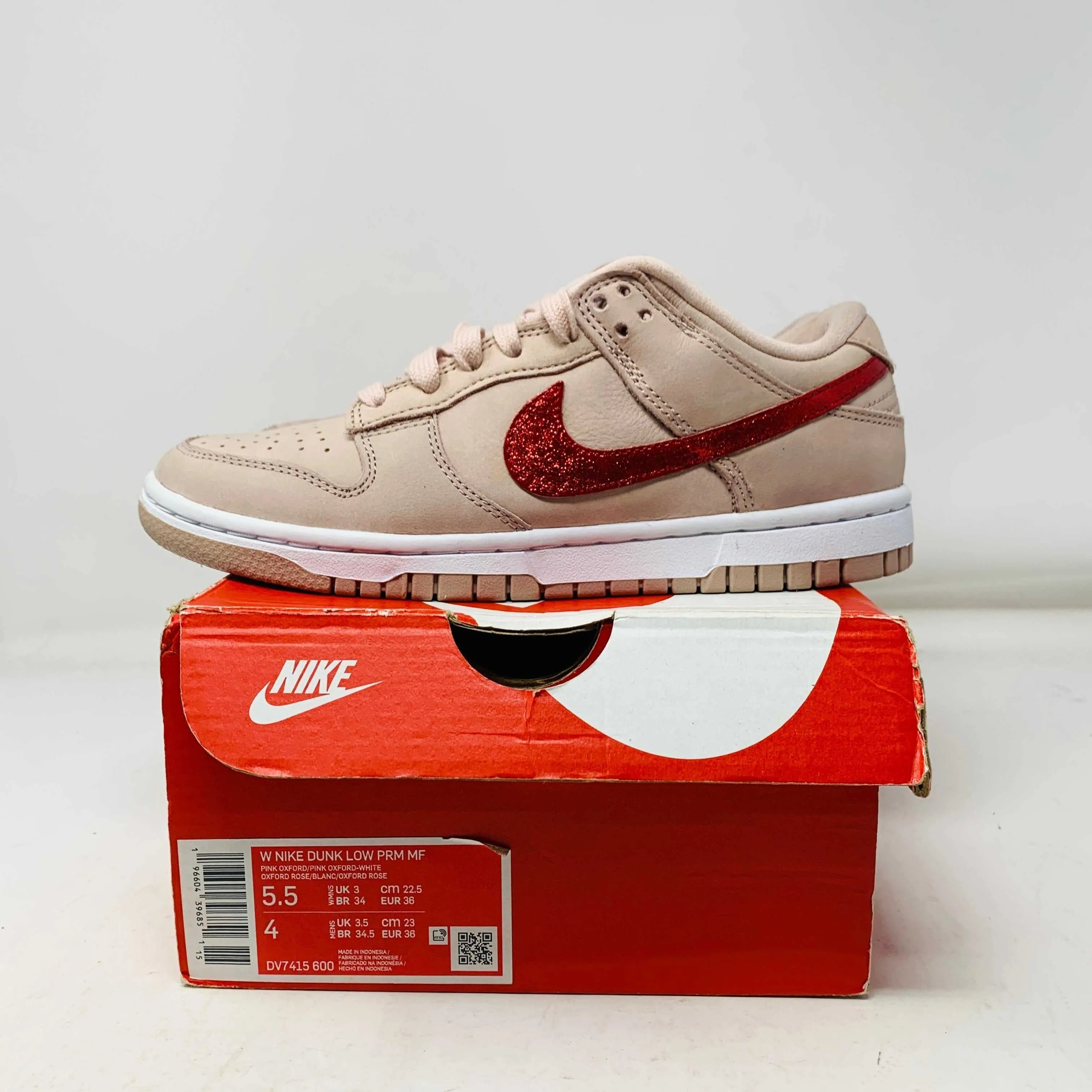 Nike Dunk Low PRM Pink Oxford (W) (Valentine's Day CUSTOM) Core Balance