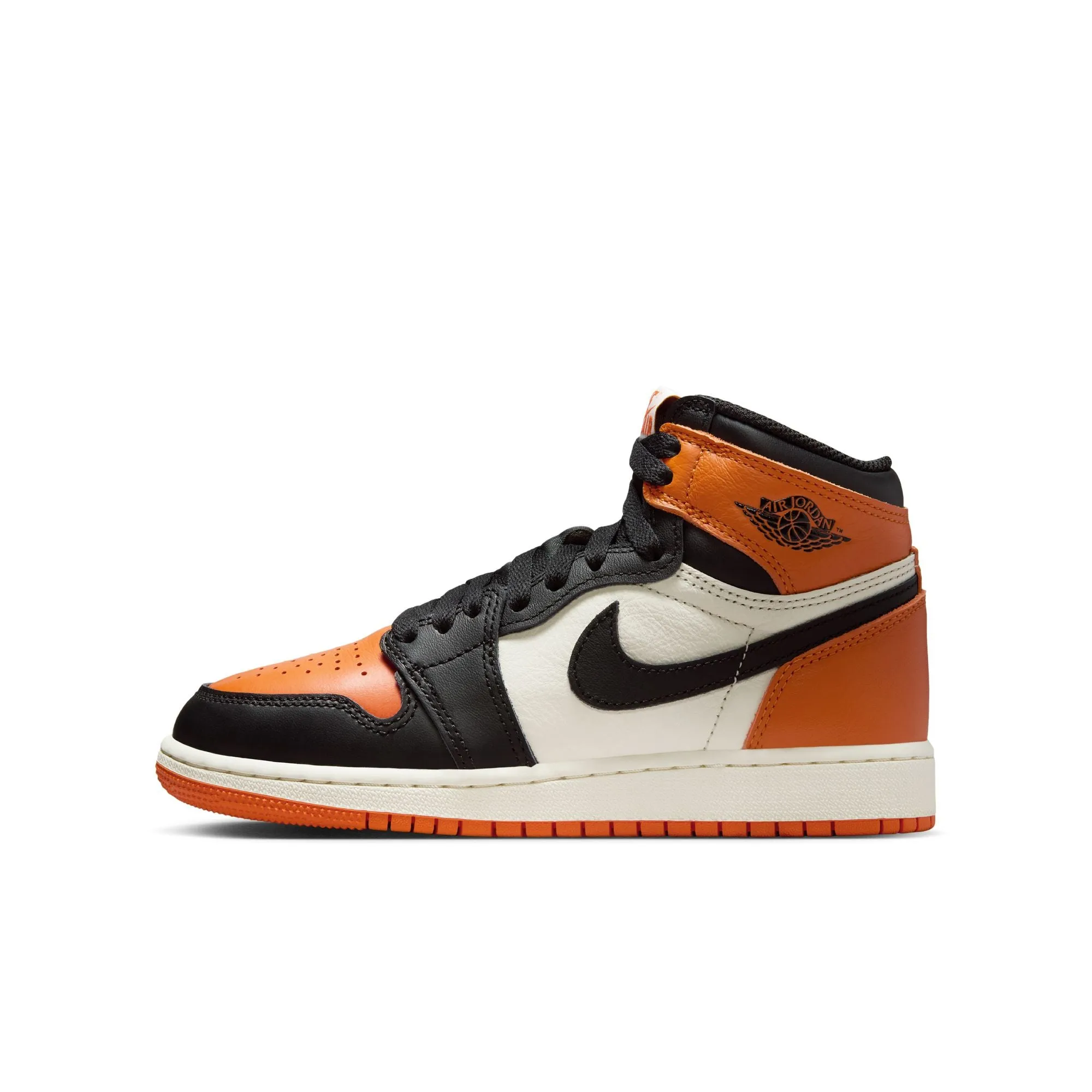 Step Right Relaxed Look Shoes Air Jordan 1 Retro High OG (GS)
