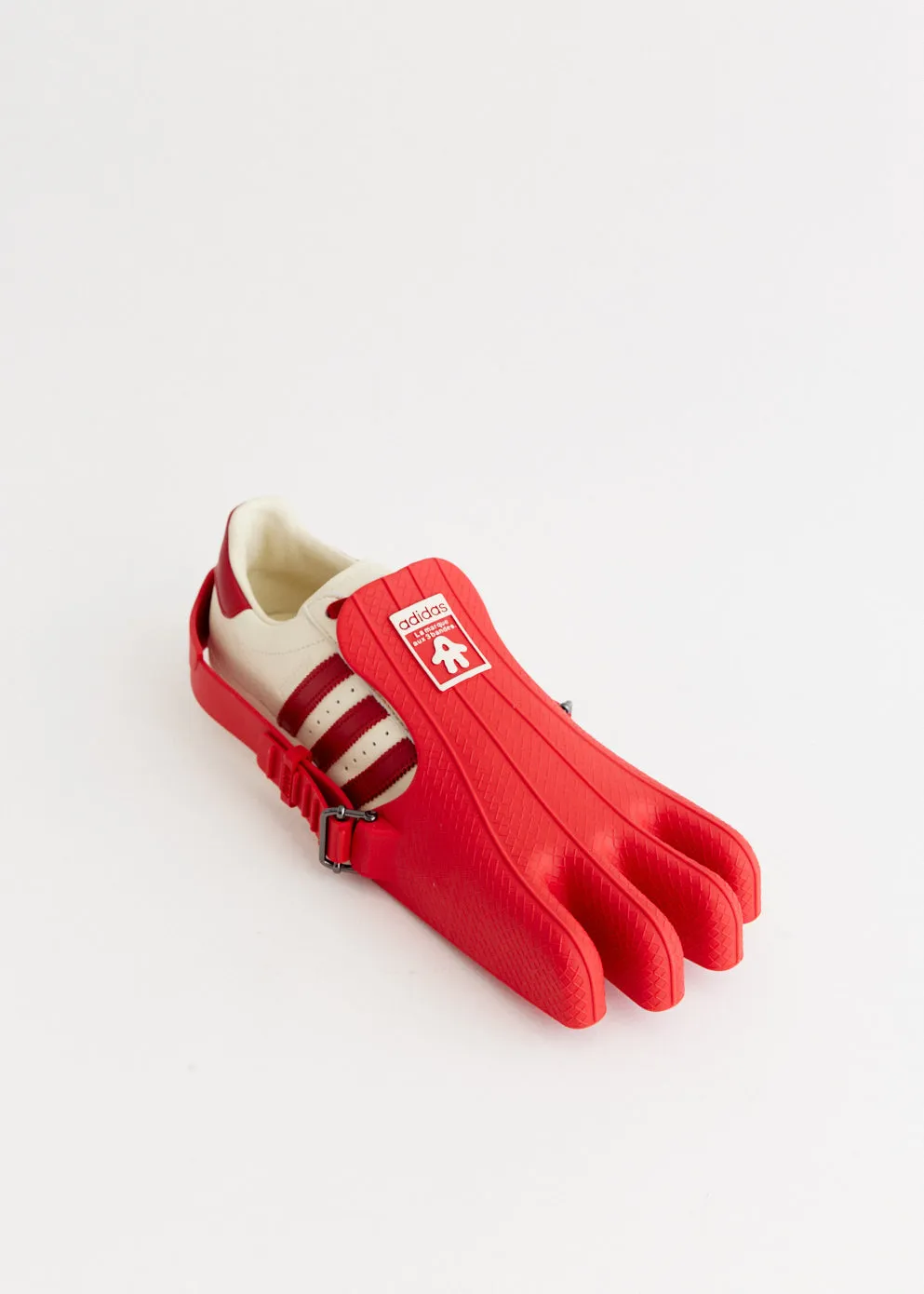 x Avavav Superfinger Superstar Sneakers Street Scene Perfect Fit