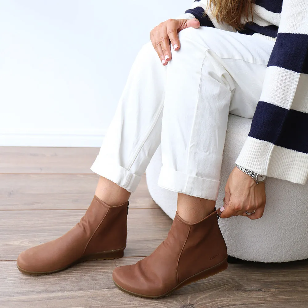 Seamless Comfort Urban Traveler High-End Craftsmanship BARYKY Tan