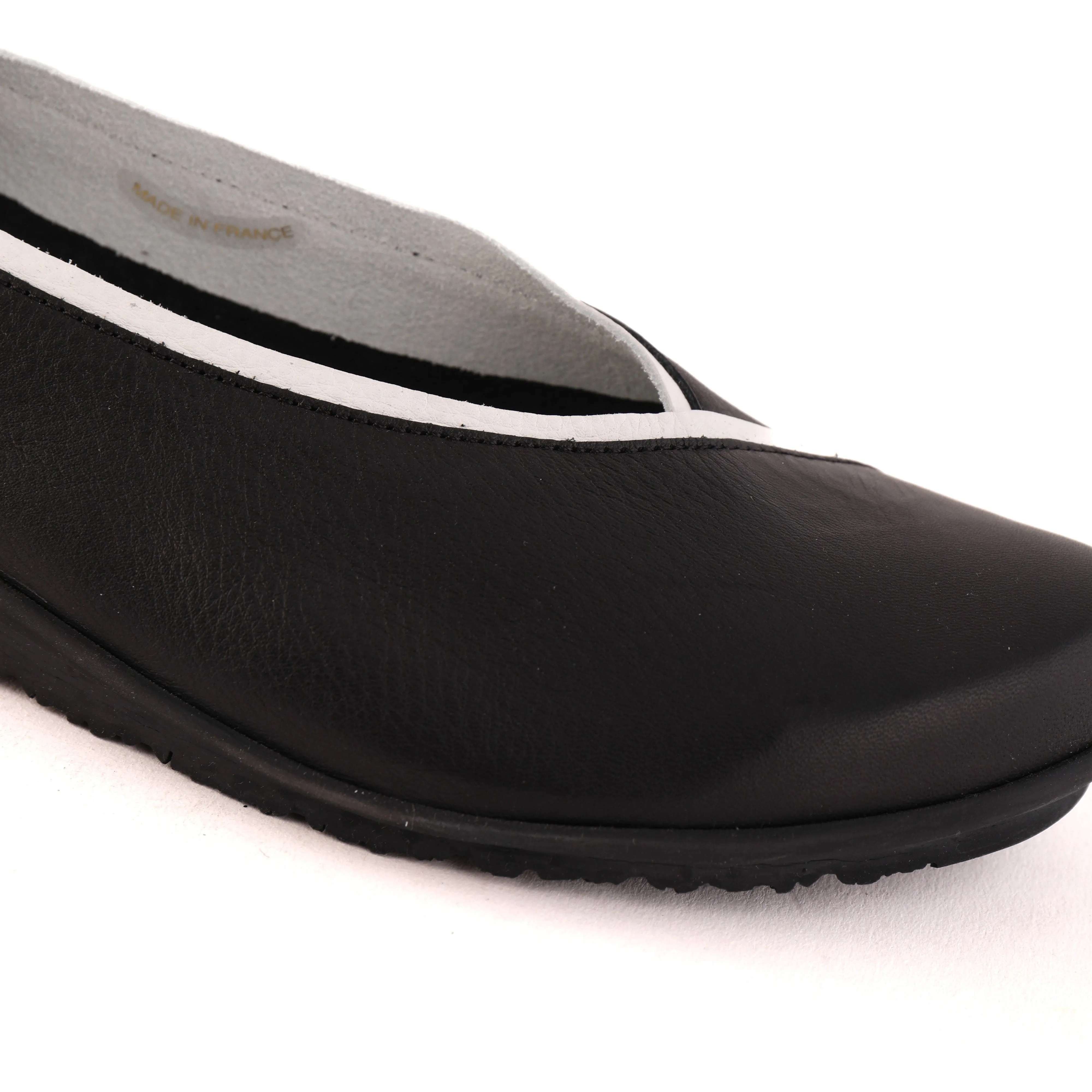 BAROBY Black And White Fund Walk Comfort Padding