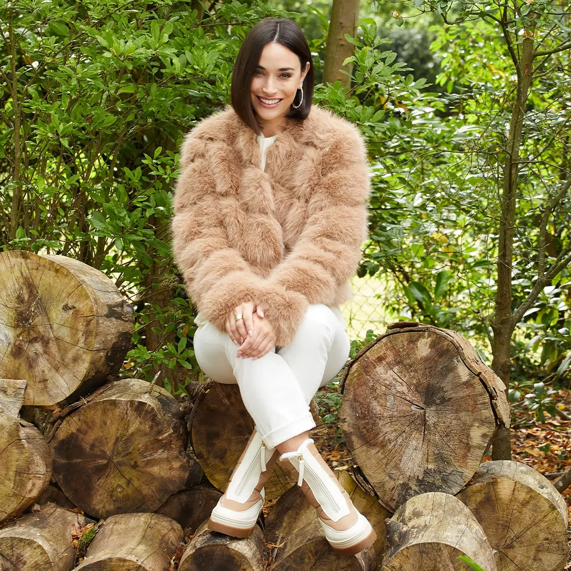 Blizzard: Cream & Camel Leather & Shearling Pillow Base