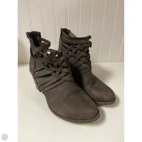Dirt Hike Boots Ankle Heels By Me Too In Brown, Size: 8