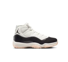 AdjustableStrap Range Step WOMENS AIR JORDAN 11 RETRO