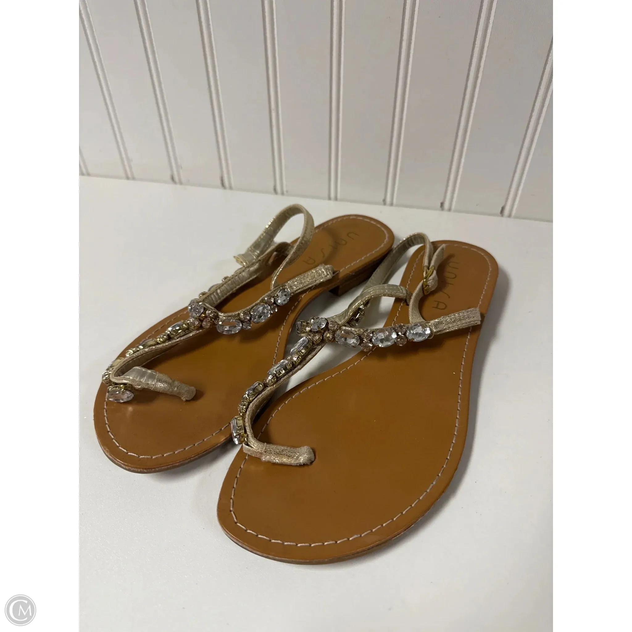 School Style Sandals Flats By Unisa In Gold, Size: 7.5