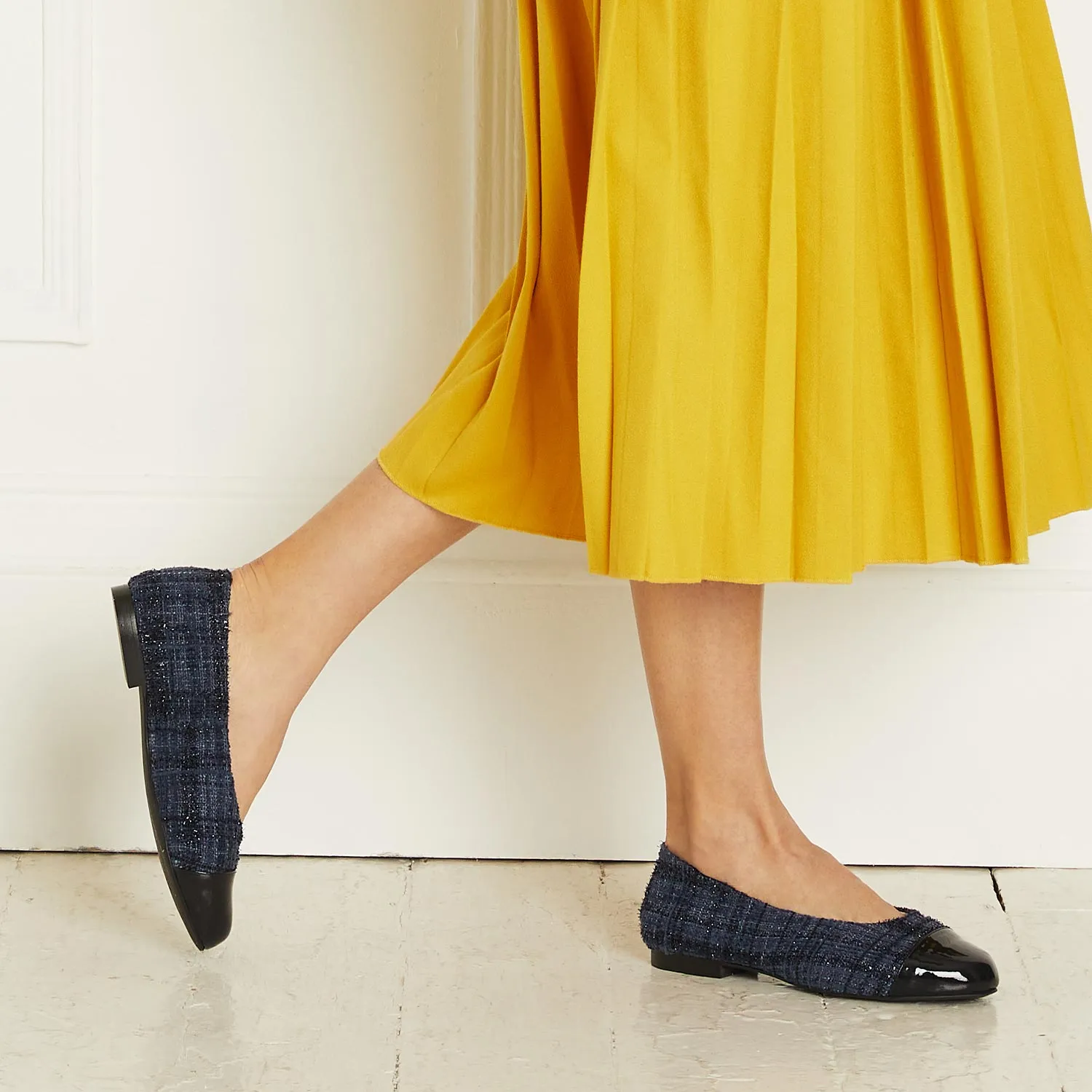 Luna: Navy Tweed & Patent Comfort Tech Cat Stroll
