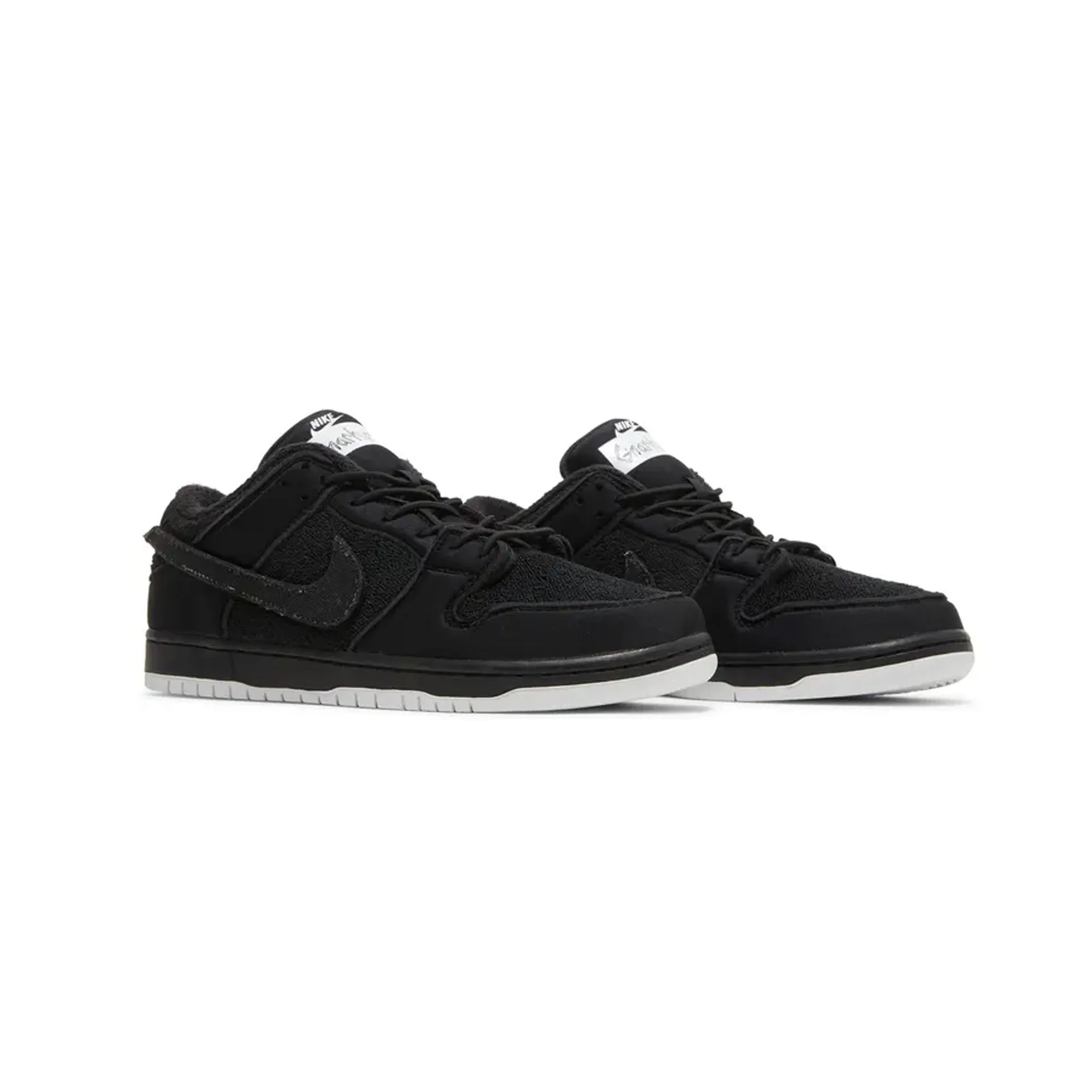 Morning Rush Effortless Feel Nike SB Dunk Low x Gnarhunters 'Black' (2022)