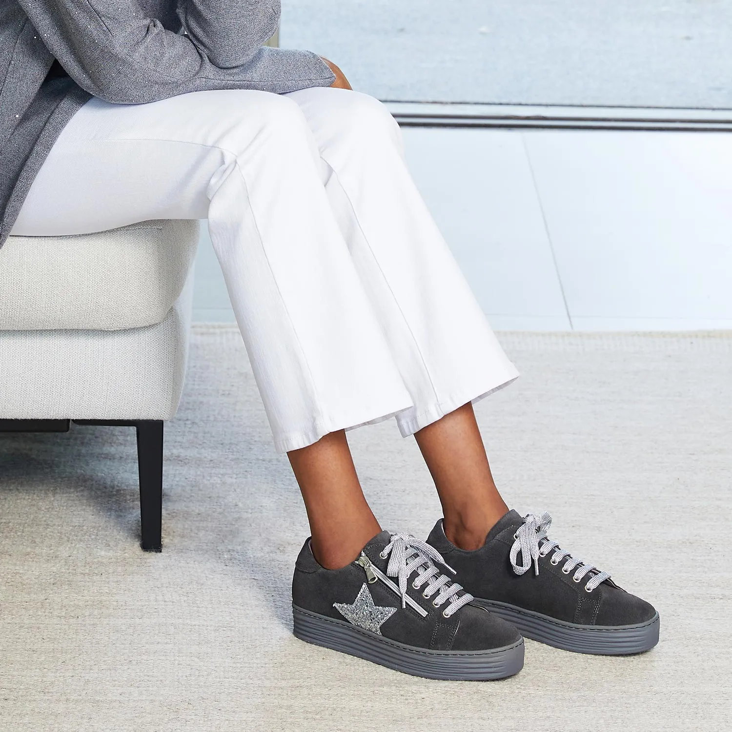 Happy Steps Padded Comfort Star: Grey Suede & Glitz