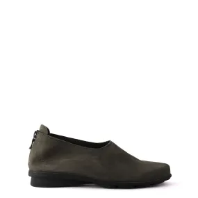 DENAKO Dark Olive Nubuck Internal Mobility