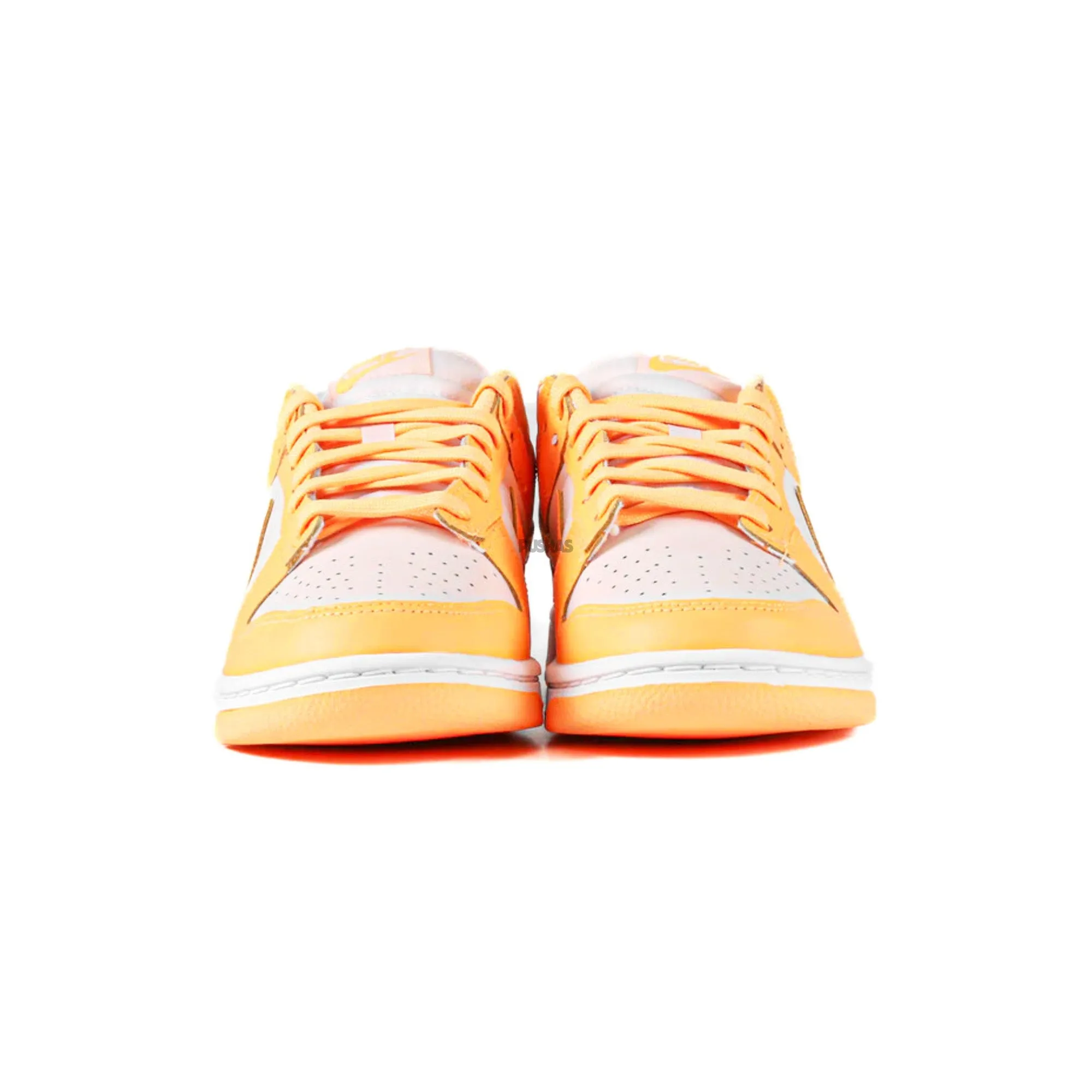 Dunk Low 'Peach Cream' W (2022) Seamless Upper Engineering Weatherproof Coating
