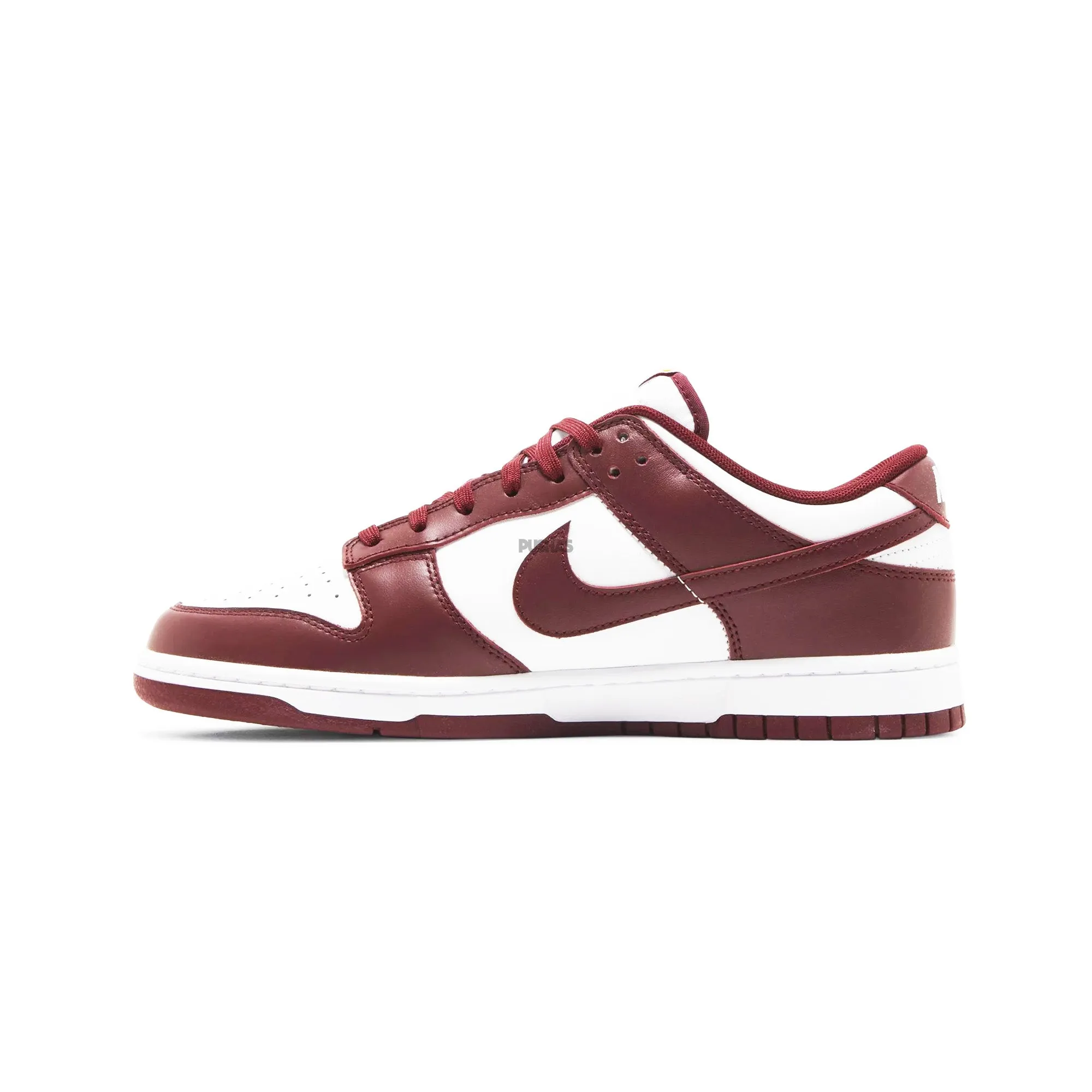 Dunk Low 'Team Red' (2022) Urban Chic Wireless Lacing Tech