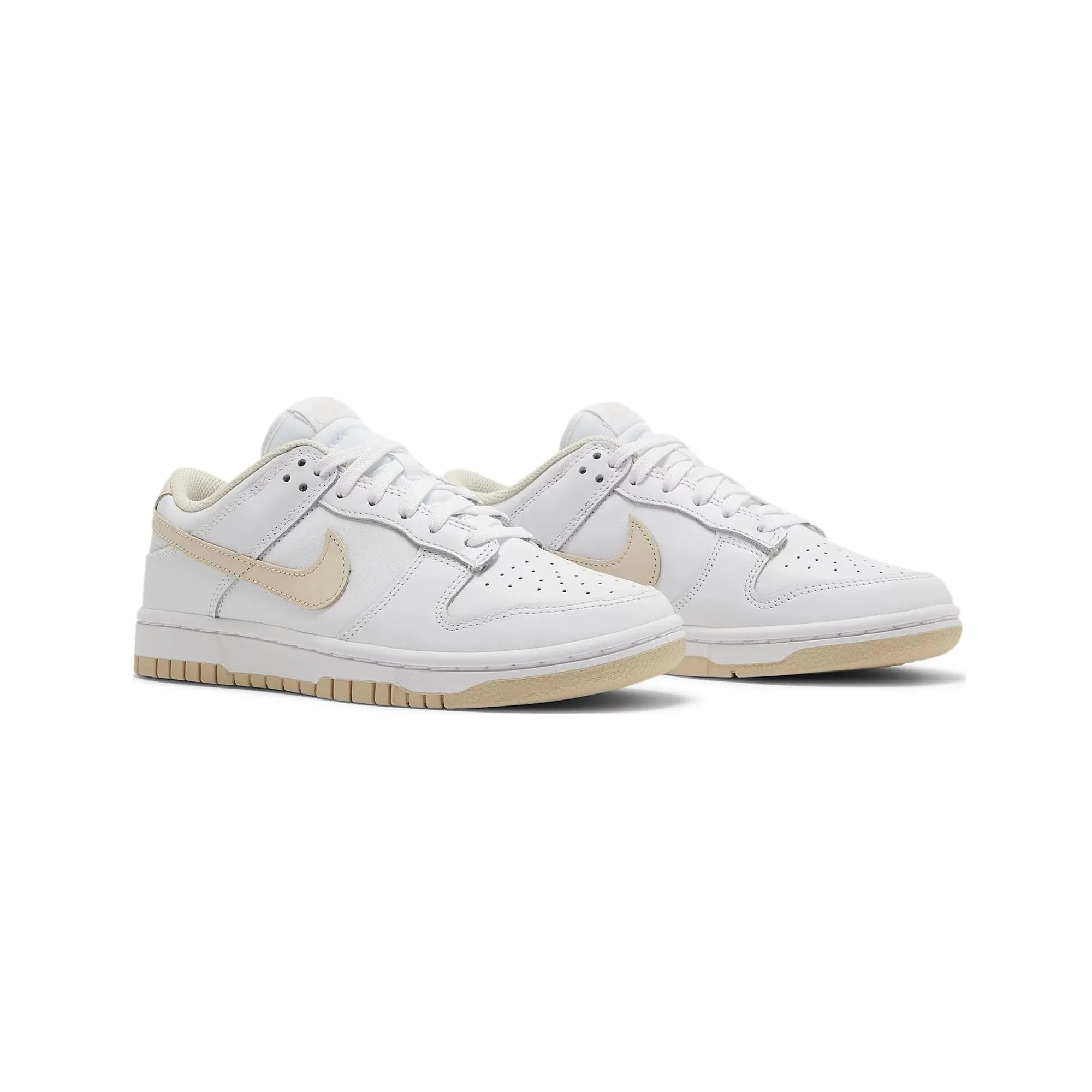 Dunk Low 'White Pearl' W Heel lockdown