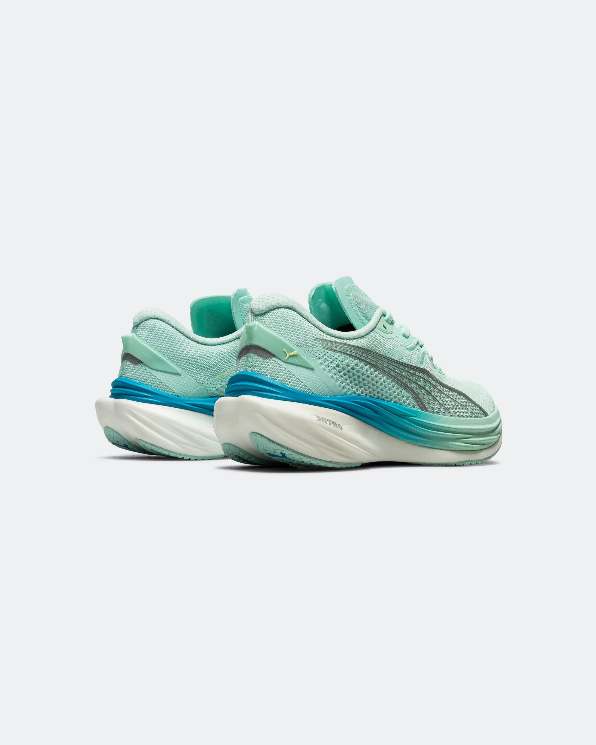 Womens Deviate NITRO 3 - Mint Melt/Speed Blue Driving Comfort Tread Pattern