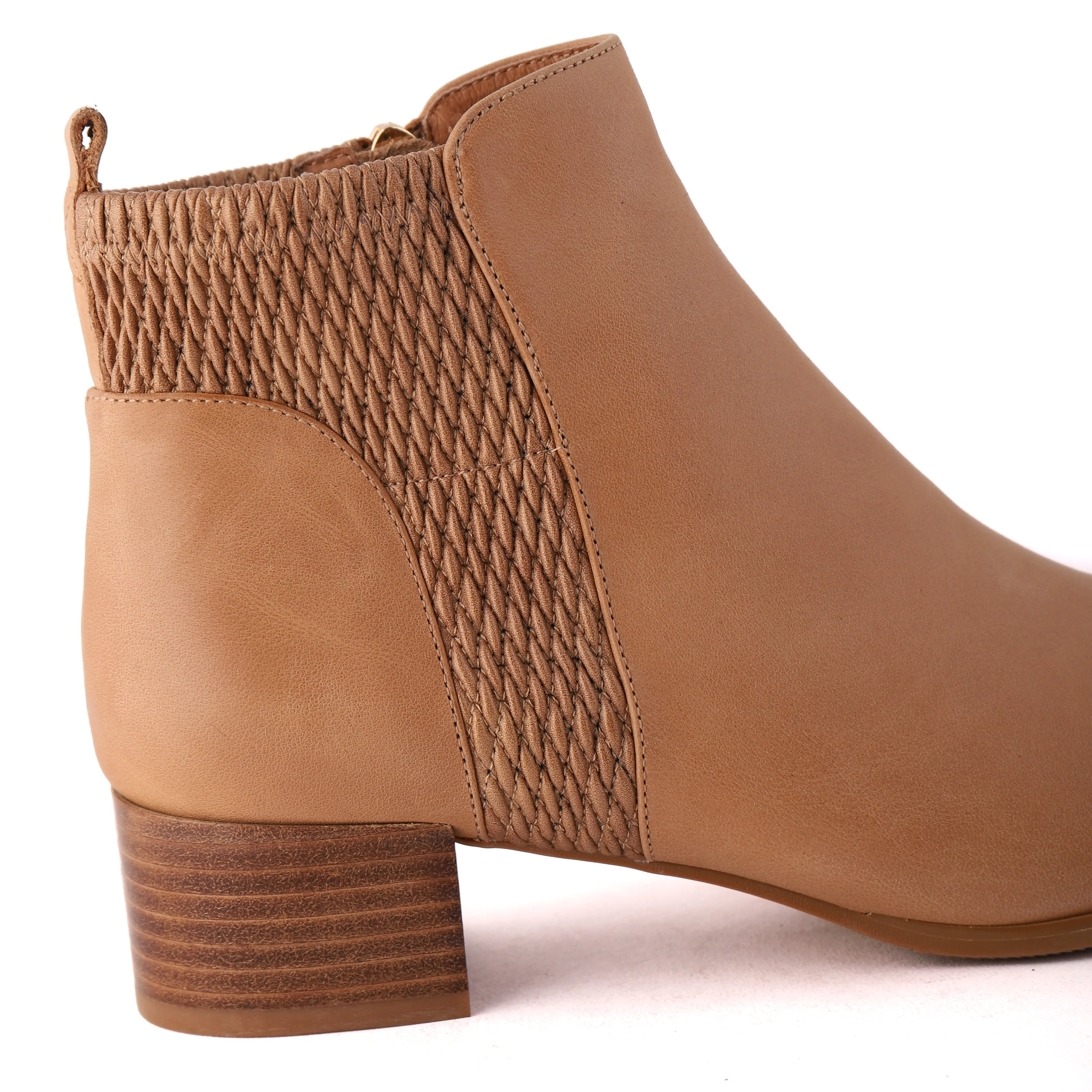 ENOCH Tan Stable Support Rural Traveler Pressure Relief Zones