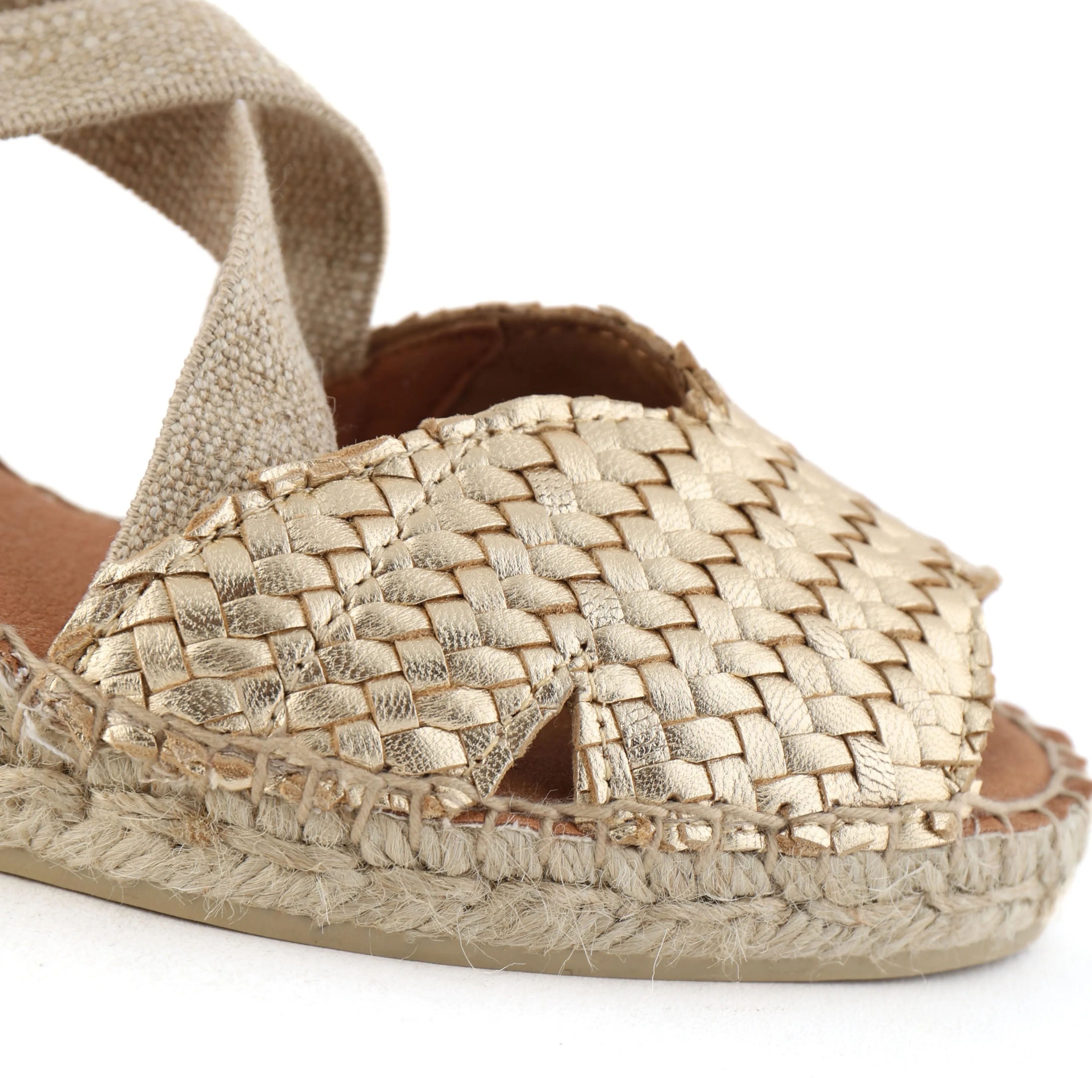 SALLINA Platinum Rope Knot