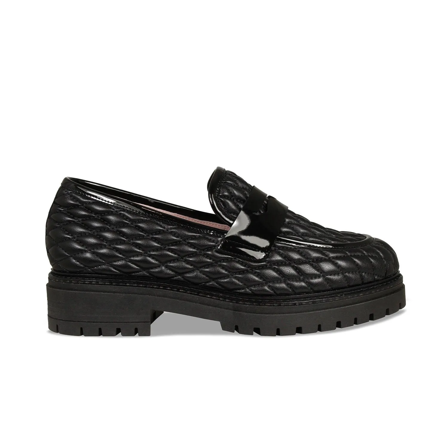 On Move Slip-Resistant Shoes Fantasy: Black Quilted Leather