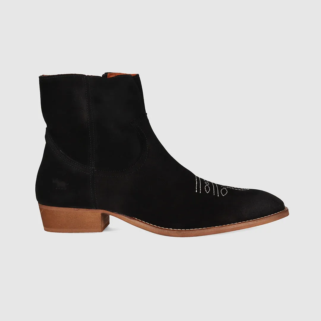Ziggy Chelsea Boot Black Suede Insulated Snow Trekker NYC Street