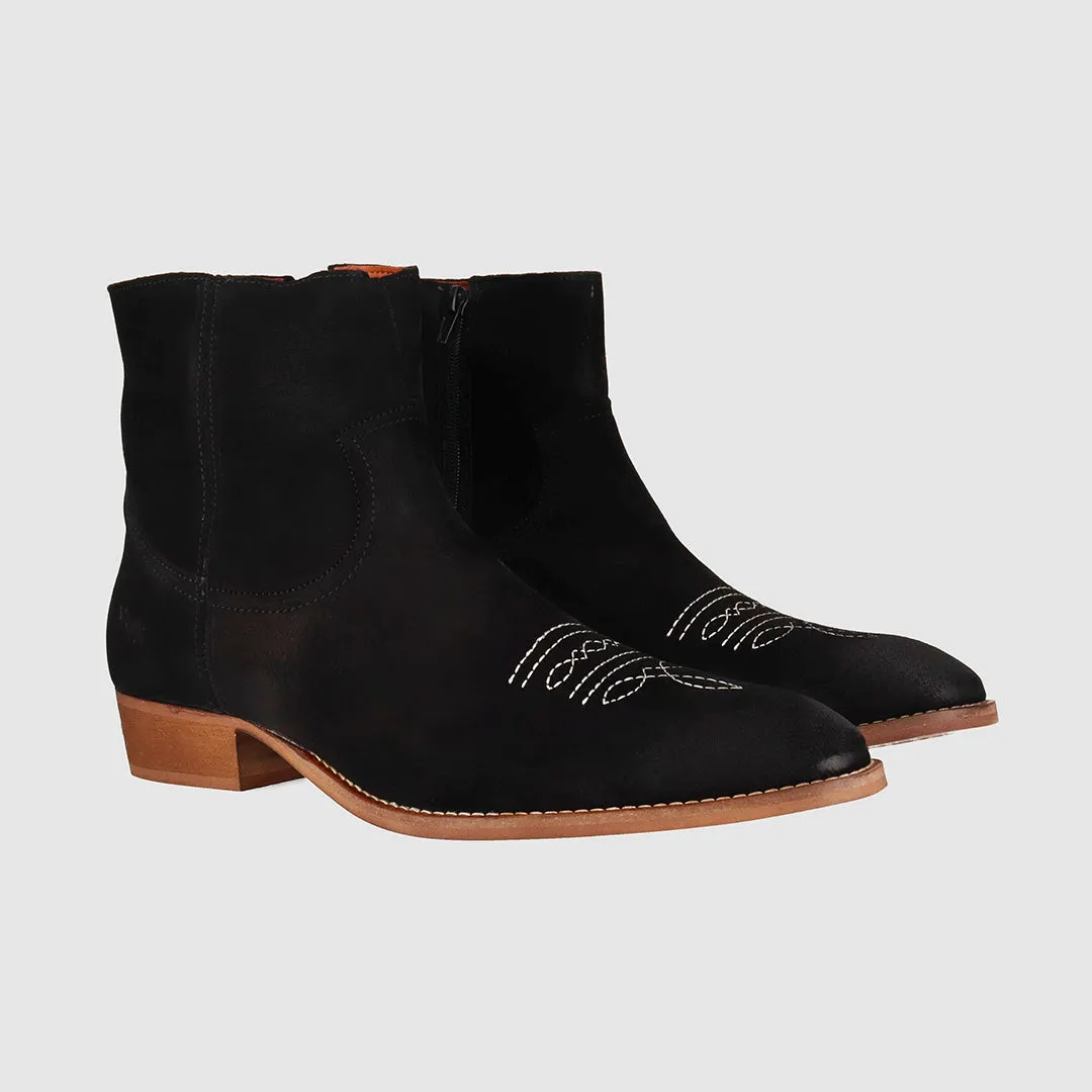 Reinforced Form Weekend Wanderer Anti Odor Outdoor Explorer Ziggy Chelsea Boot Black Suede