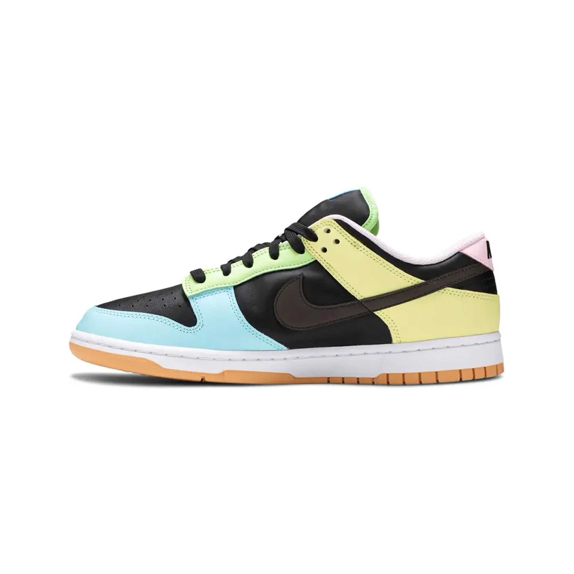 Fresh Move Nike Dunk Low 'Free 99' - Black