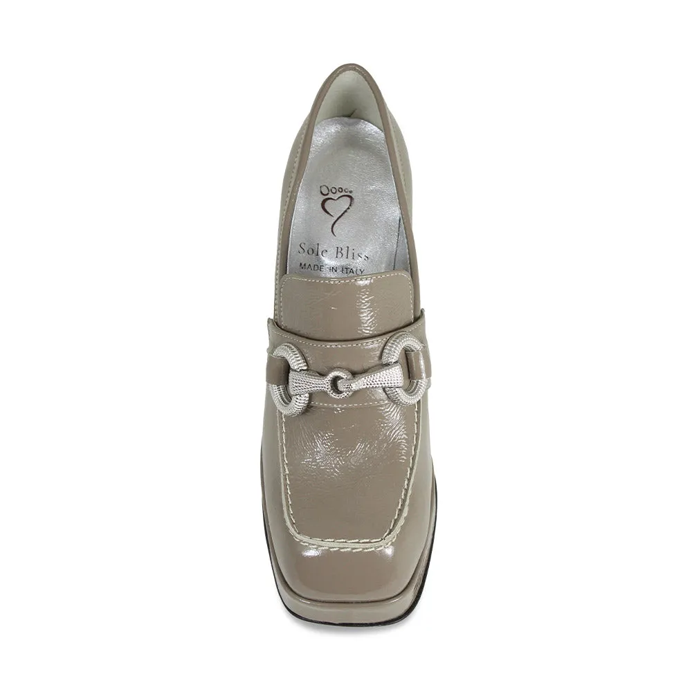 Fashion Walk Steady Pace Genevieve: Taupe Patent Leather
