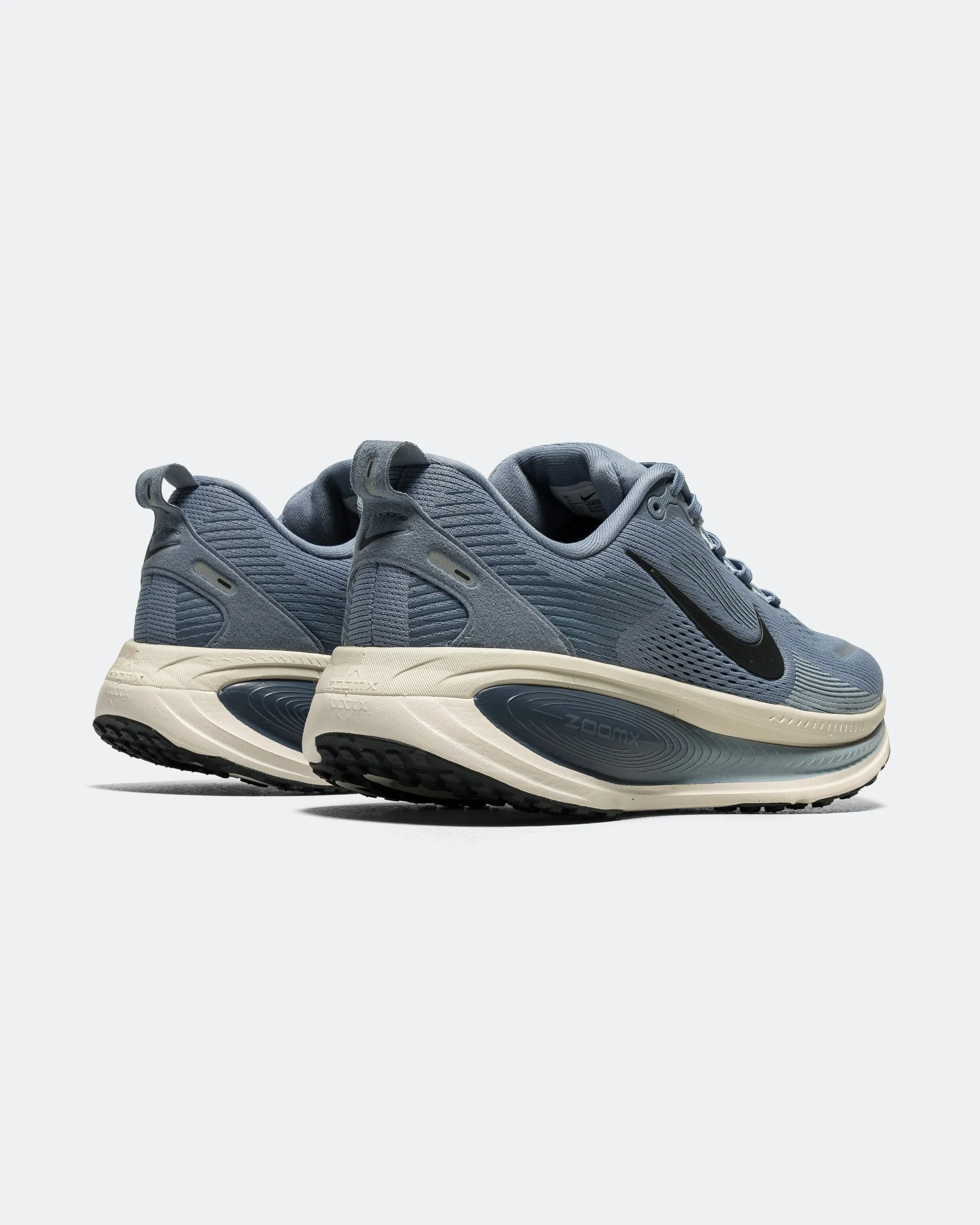 Agile Comfort Motion Balance Mens Vomero 18 - Ashen Slate/Anthracite-Diffused Blue
