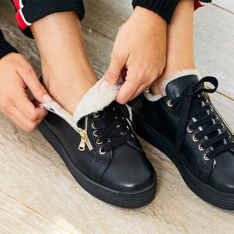 Calm Grey Every Moment Halo: Black Leather & Shearling