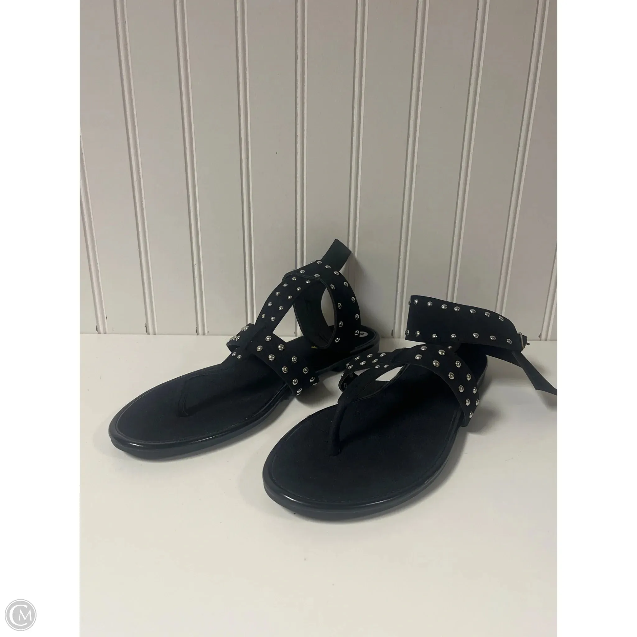 Sandals Flats By Fashion Nova In Black, Size: 9 Meadow Hike