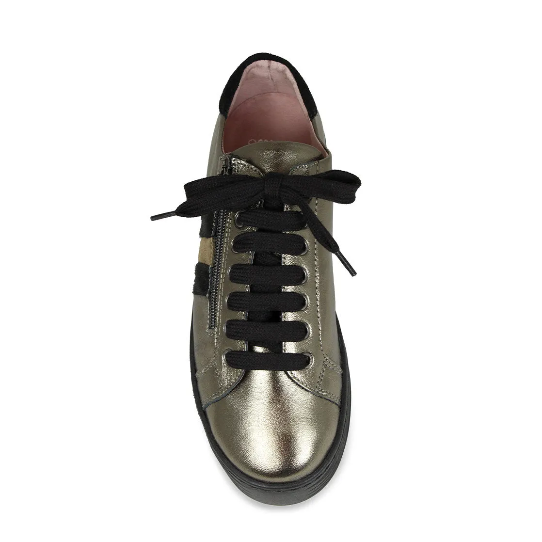 youth trend Walk Time Harley Stripe: Bronze Leather & Luxe Pony