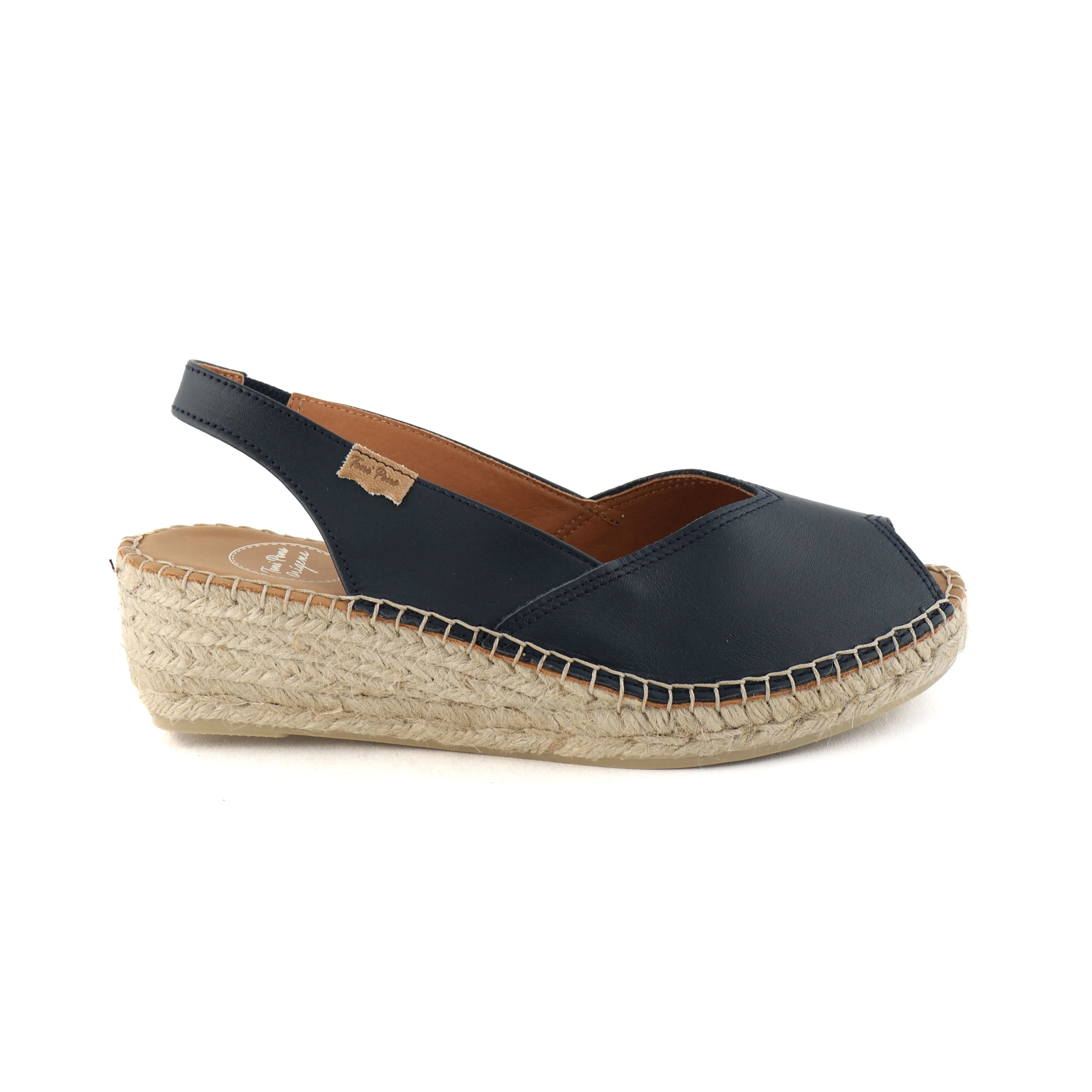 Windy day Urban Escape BERNIA Navy