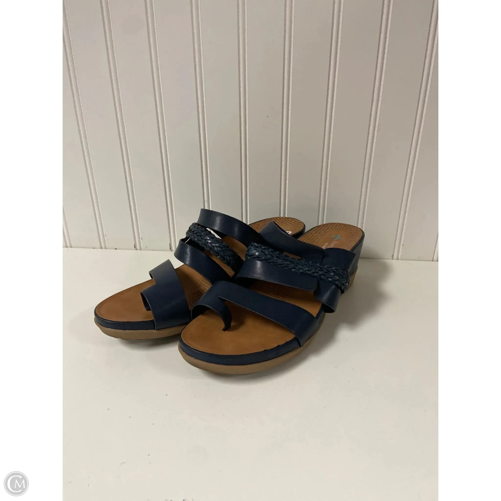 Non Marking Tread Sandals Heels Wedge By Bare Traps In Navy, Size: 9