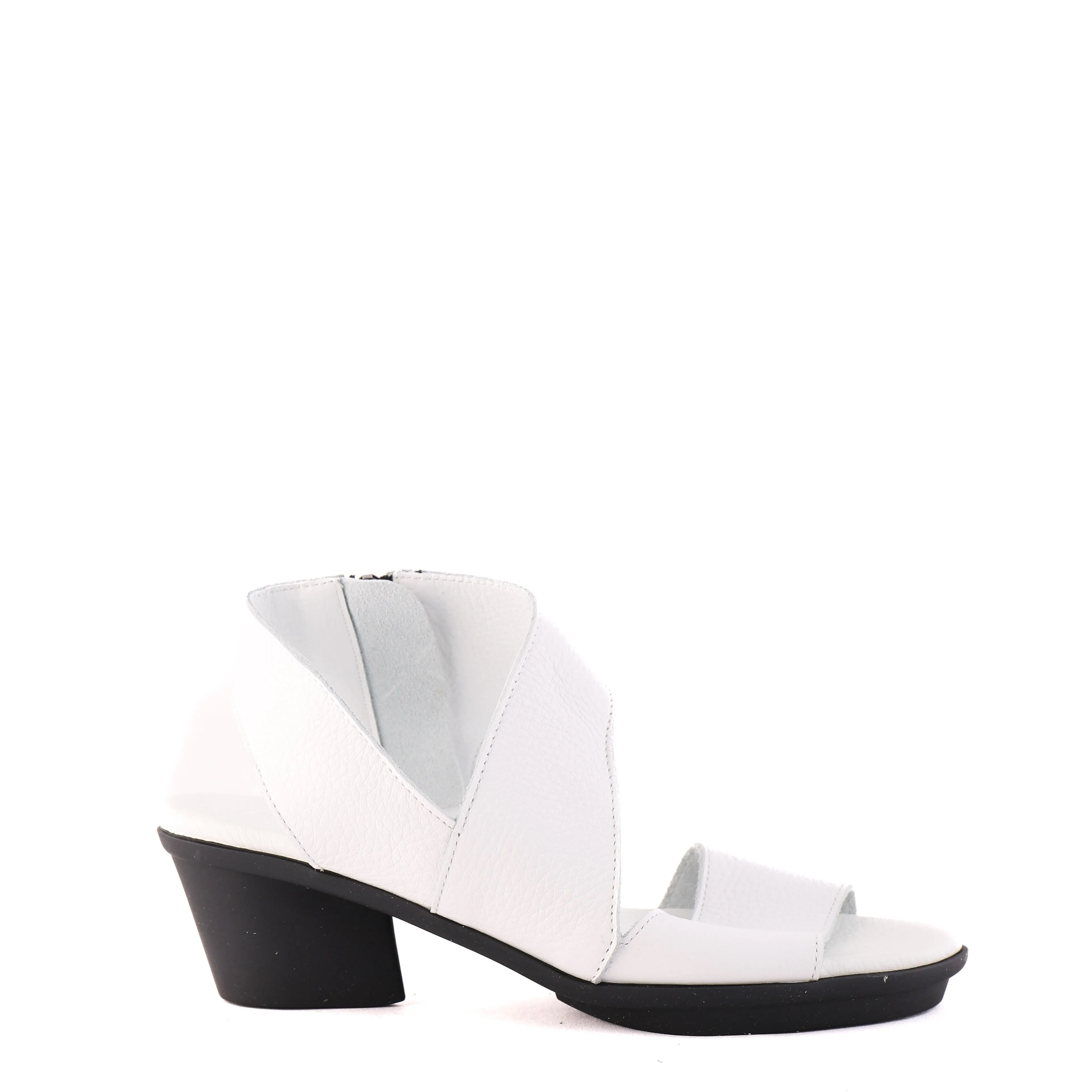 Trendy And Comfortable JAYLHY White