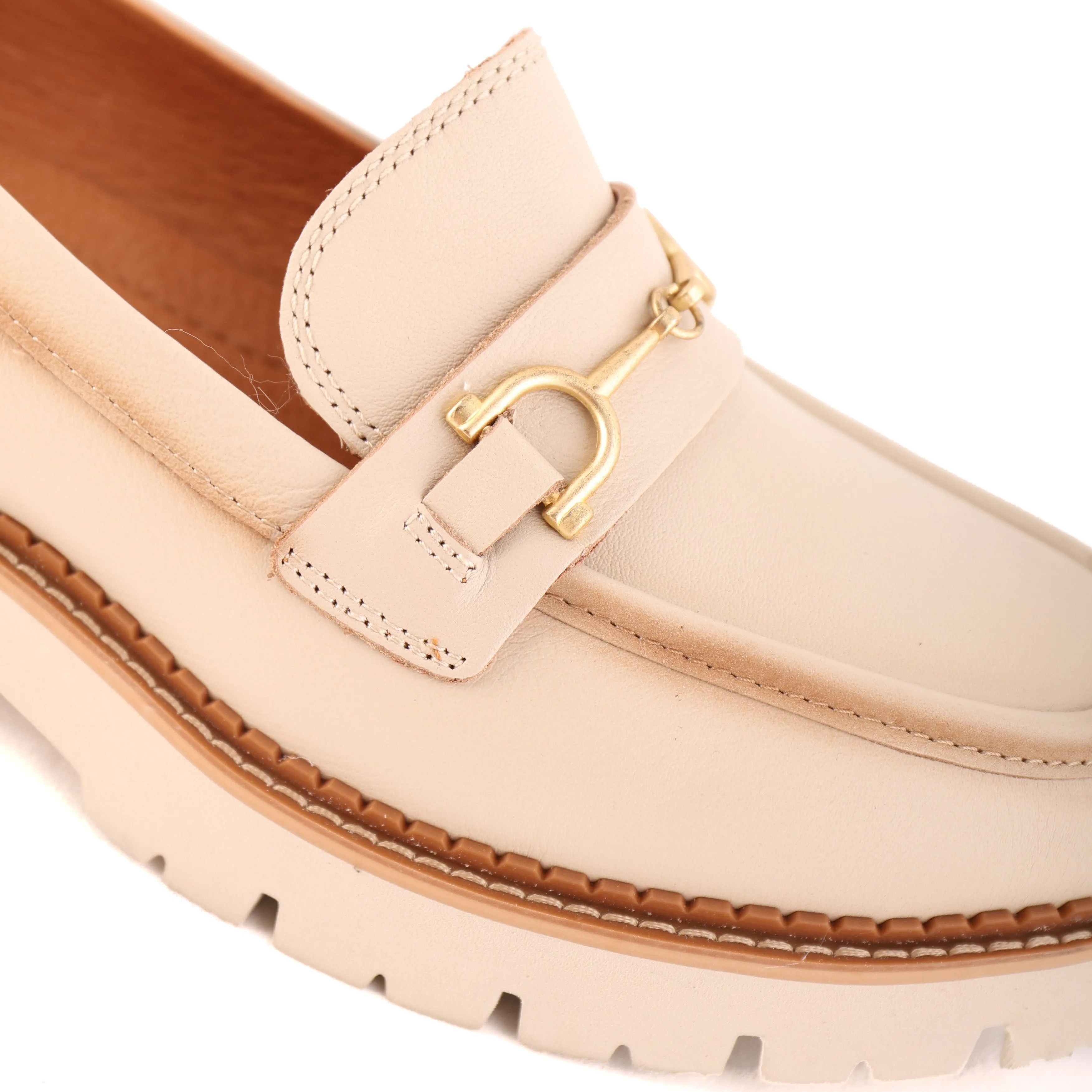 KALEB Off White Base Fit