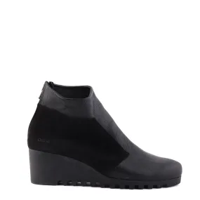 Eco Material Snowy Path LARMOR Black