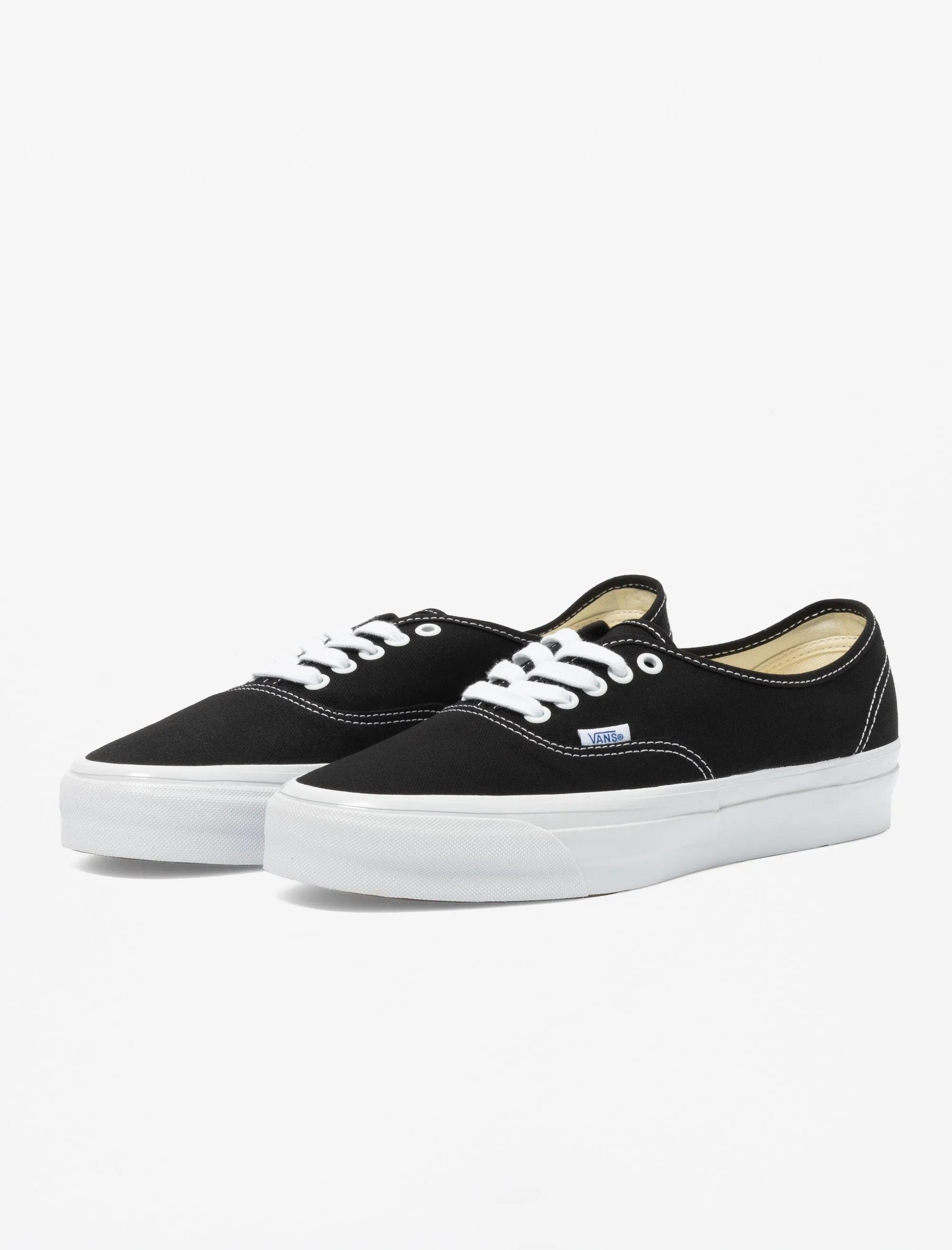 Authentic Reissue 44 LX (Black/White) Retro Style