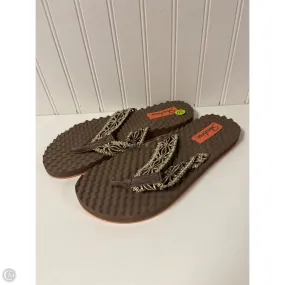 Sandals Flip Flops By Skechers In Brown, Size: 11.5 Move Easy Quilt Warm