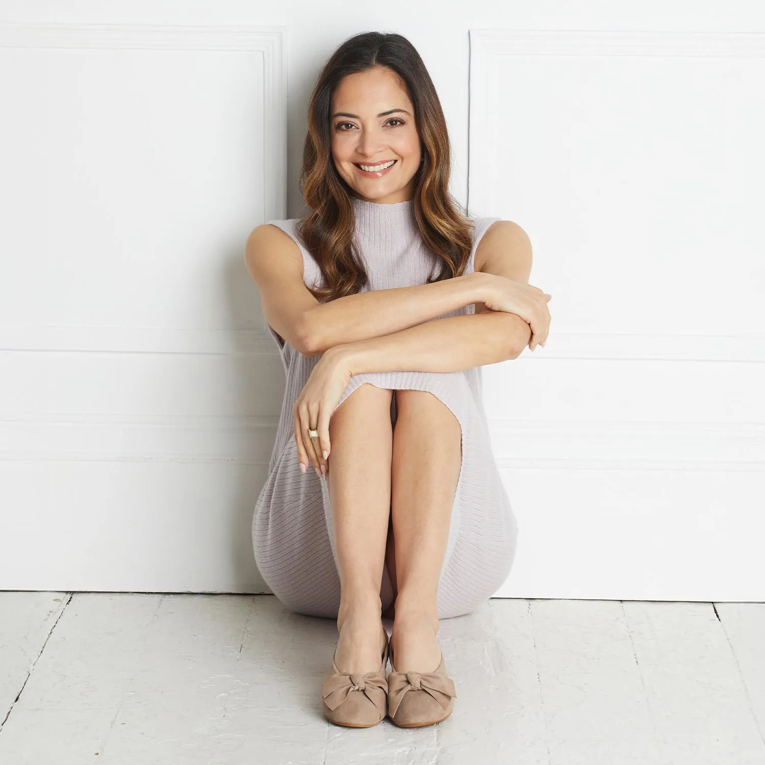 Lola: Taupe Suede Bounce Back Foam