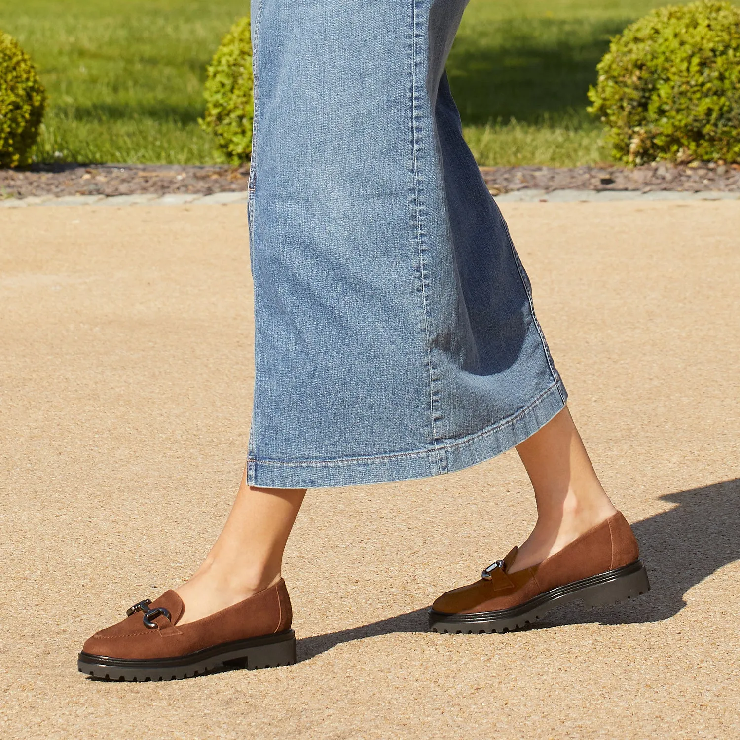 Treasure: Tobacco Suede Mid Top Design Round Toe Design