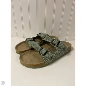 Sandals Flats By Clothes Mentor In Zebra Print, Size: 8.5 Easy Entry Urban Friendly