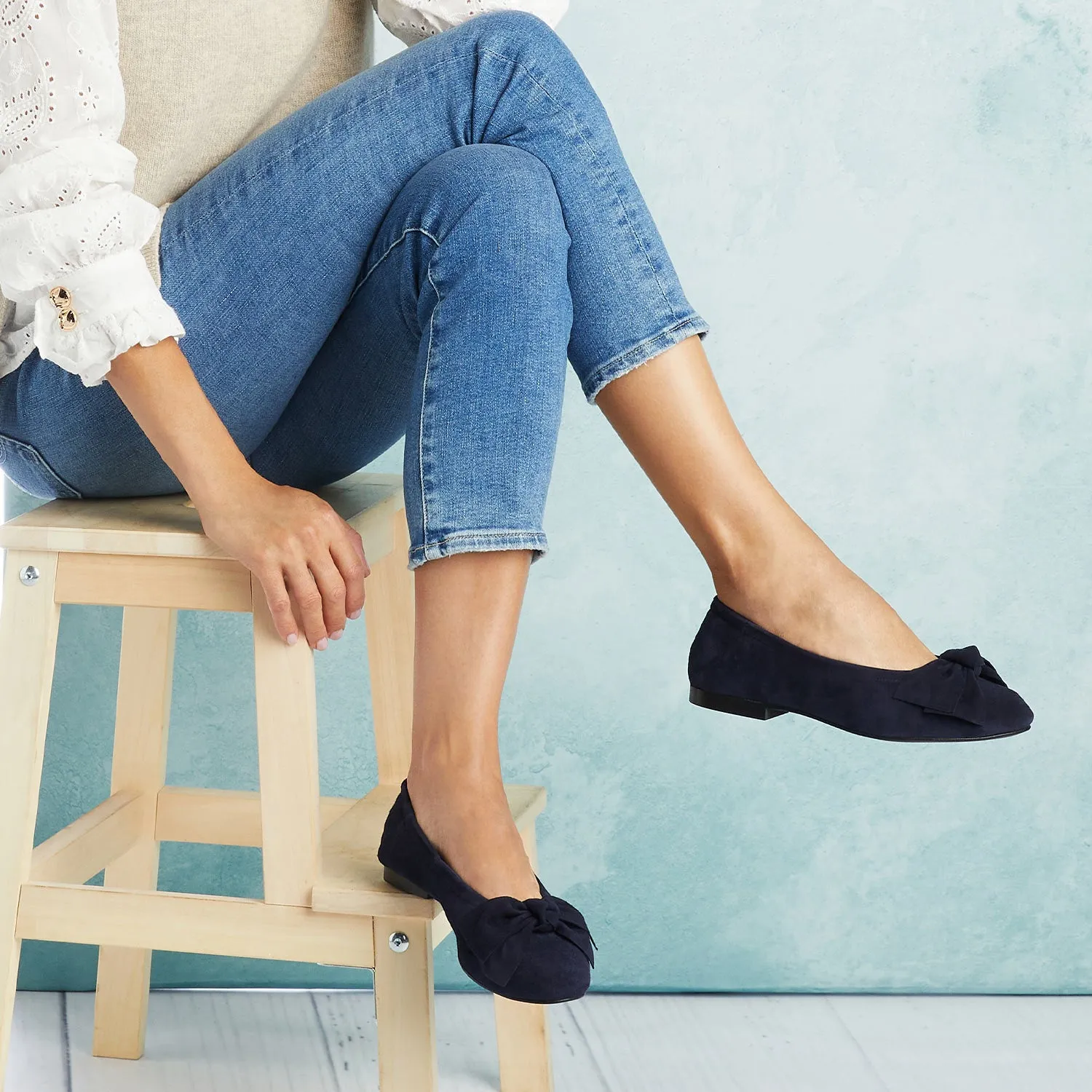 Chill Essential Lola: Navy Suede