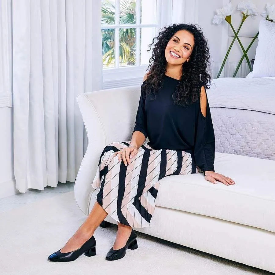 Valencia: Black Leather & Patent warm weather