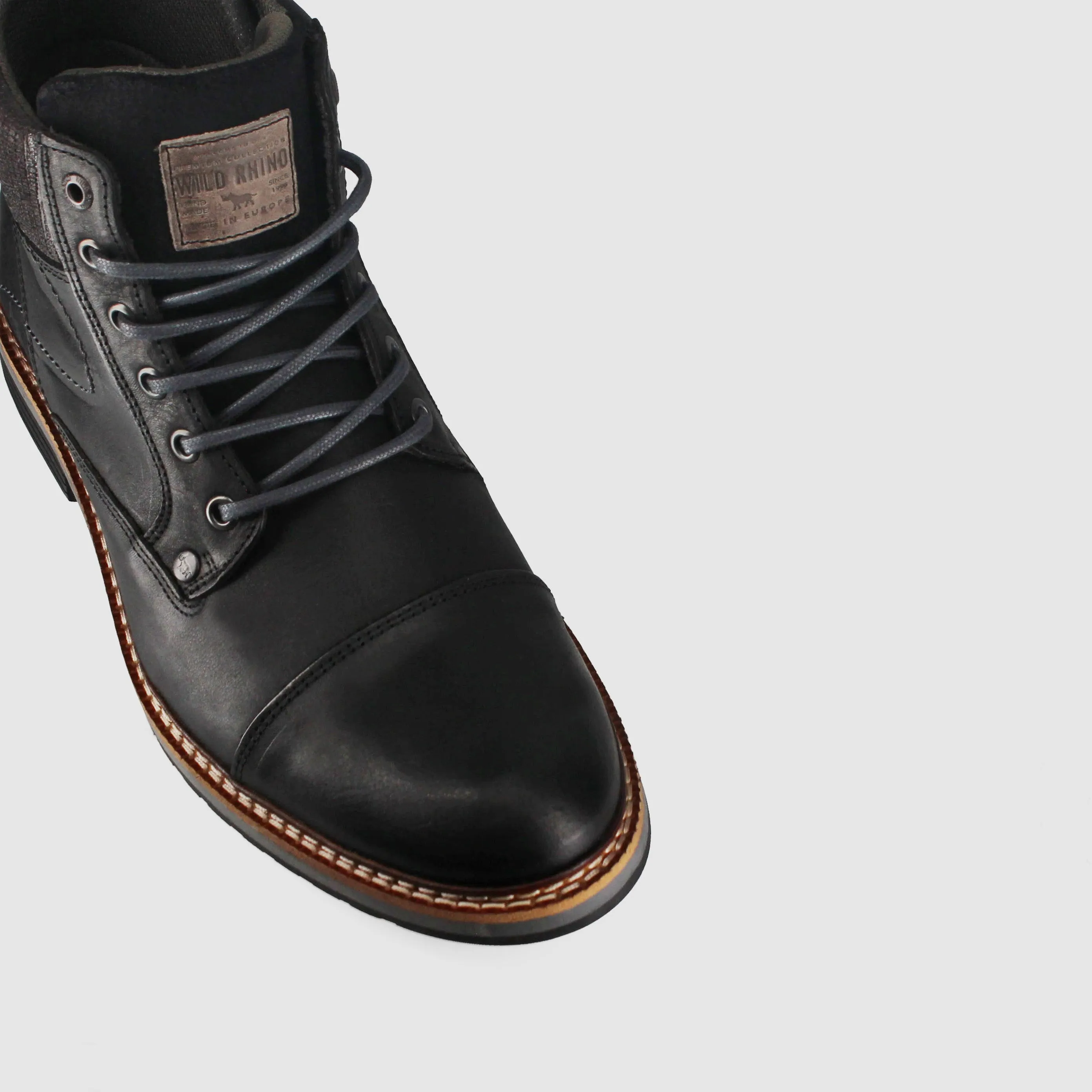 Street Style Cradle Lace Up Boots Black